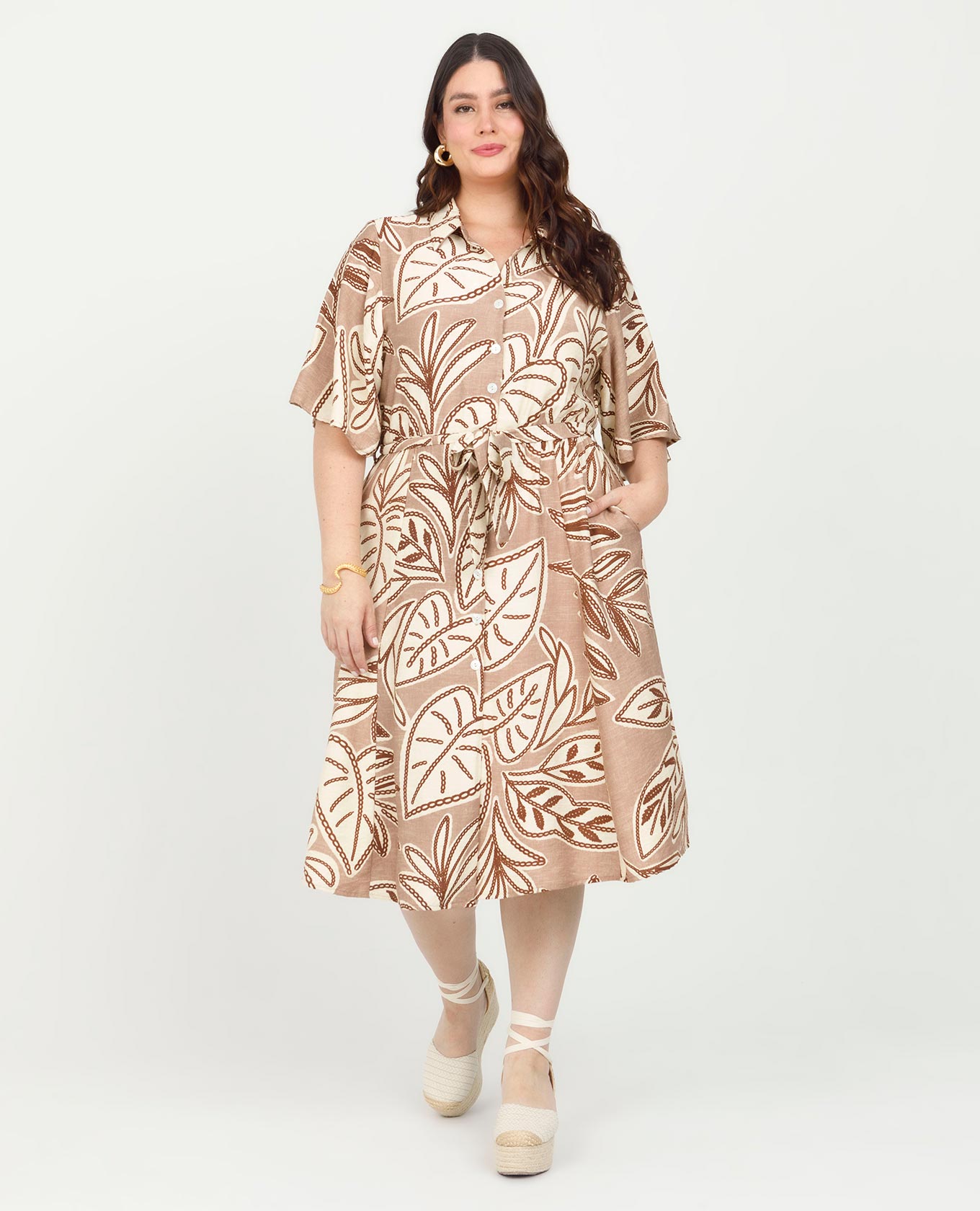 VESTIDO MIDI TALLAS GRANDES ESTAMPADO MANGA CORTA CON CINTURÓN Adrissa | Ropa para mujer Vestidos