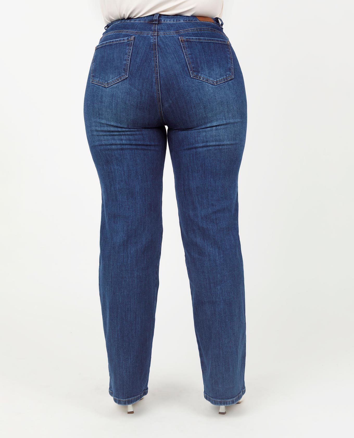 JEAN PALAZZO TALLAS GRANDES PRETINA CRUZADA TONO MEDIO CINCO BOLSILLOS Adrissa | Ropa para mujer Jeans