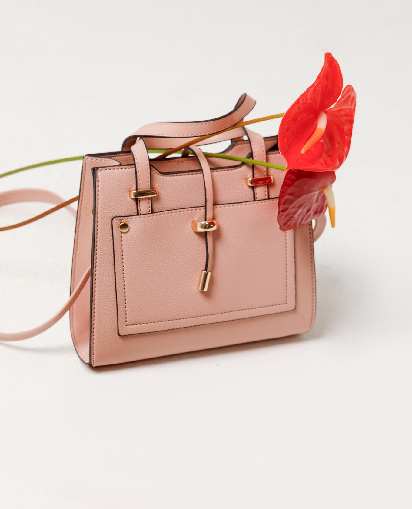 MINI TOTE ESTRUCTURADO MANOS LIBRES Adrissa | Ropa para mujer