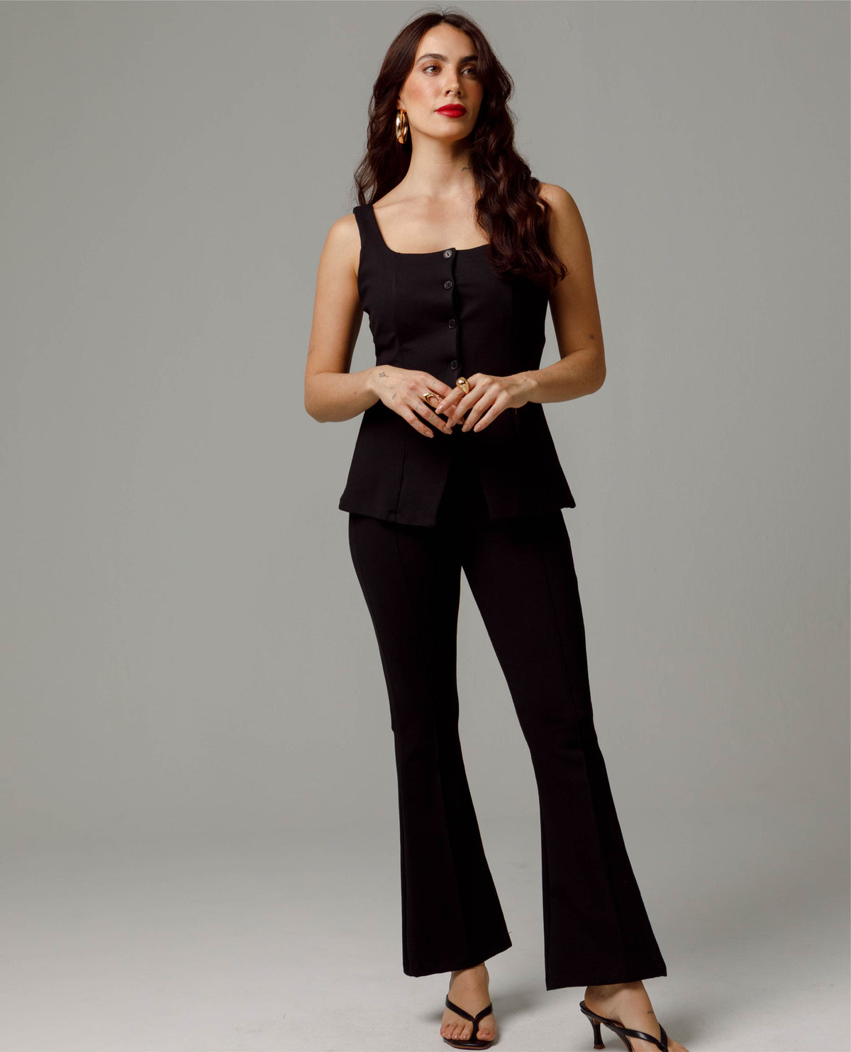 LEGGING FLARE PARA MUJER CON VENAS Y ELASTICO EN CINTURA Adrissa | Ropa para mujer Pantalones