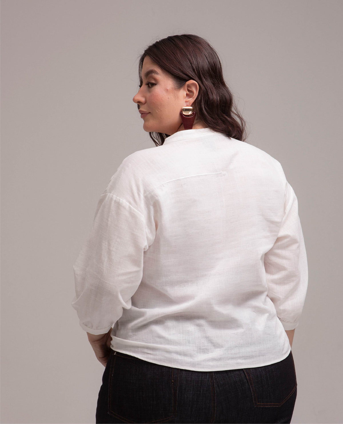 CAMISA MANGA 3/4 TALLAS GRANDES CON FLORES DE LOTO BORDADAS EN FRENTES Adrissa | Ropa para mujer Camisas