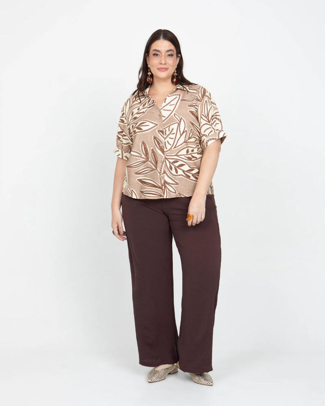 CAMISA ESTAMPADA TALLAS GRANDES MANGA CORTA CON PUÑOS Adrissa | Ropa para mujer Blusas