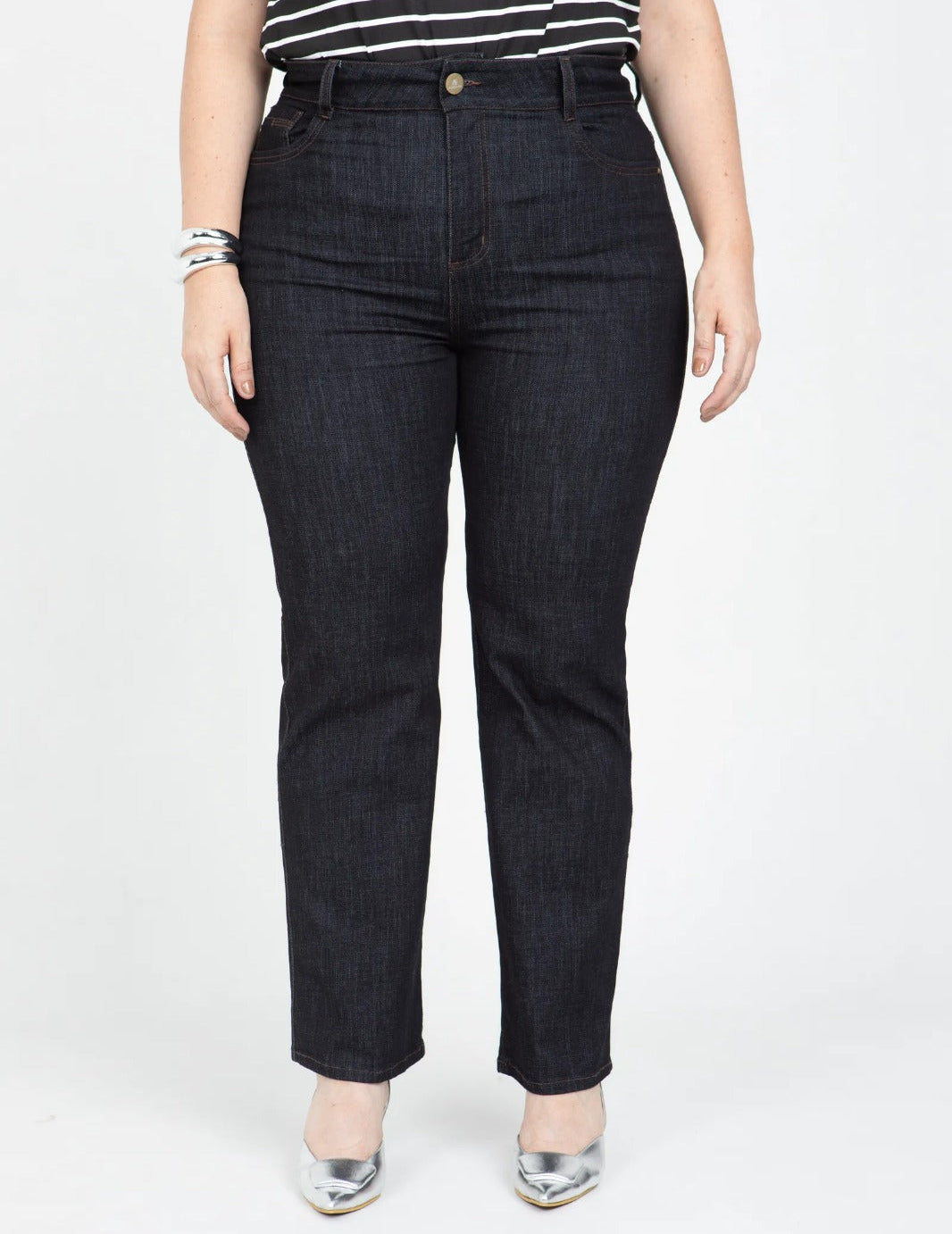 JEAN SKINNY TALLAS GRANDES CINCO BOLSILLOS TONO OSCURO COSTURAS EN CONTRASTE 14 AZUL INDIGO Adrissa | Ropa para mujer Jeans