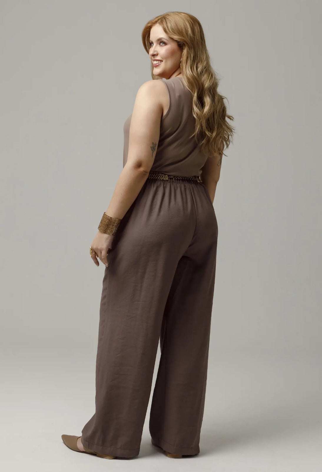 PANTALON WIDE LEG TALLAS GRANDES CINTURA CON ELASTICO Y VENAS Adrissa | Ropa para mujer Pantalones