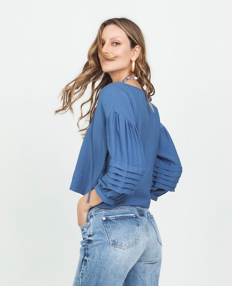 BLUSA CORTA PARA MUJER MANGAS CON ALFORZAS Adrissa