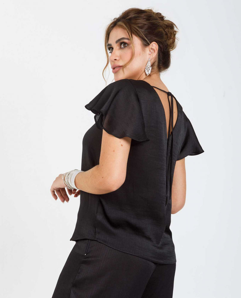 BLUSA NEGRA ESCOTE V TELA SATINADA Adrissa