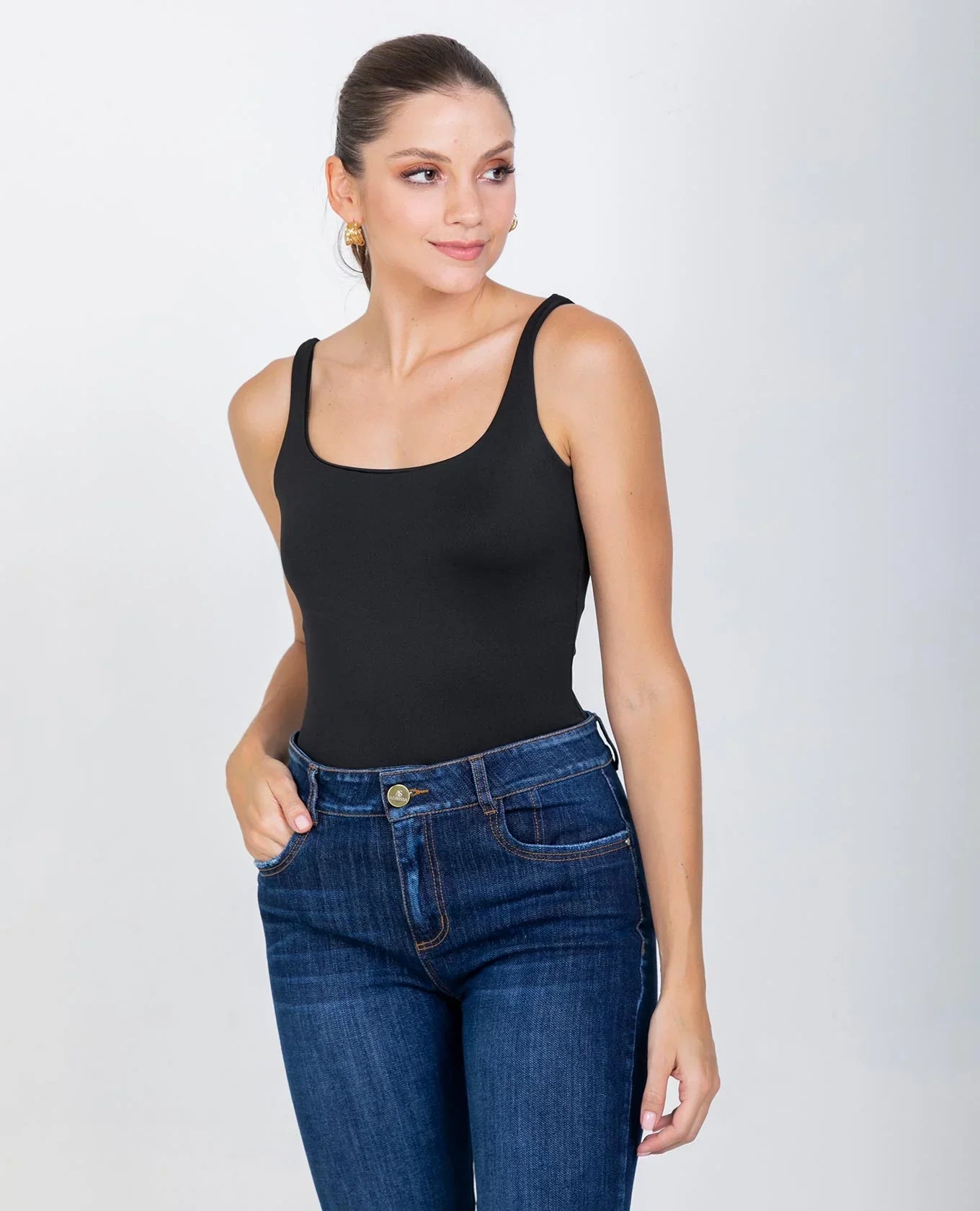 BLUSA ADRISSA BÁSICA JULIA PARA MUJER NEGRO Adrissa