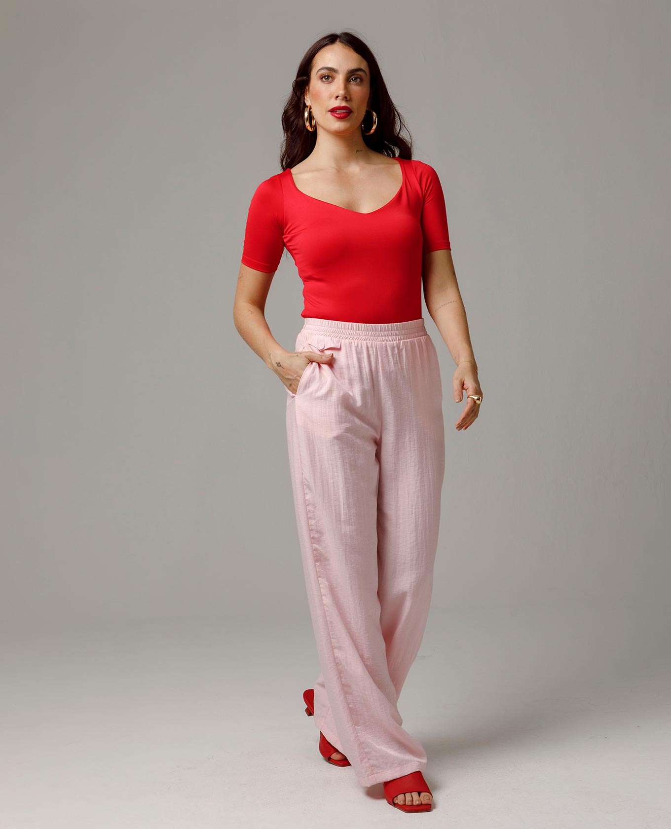 PANTALÓN WIDE LEG PARA MUJER CON ELÁSTICO EN CINTURA Y TAPA DECORATIVA Adrissa | Ropa para mujer Pantalones