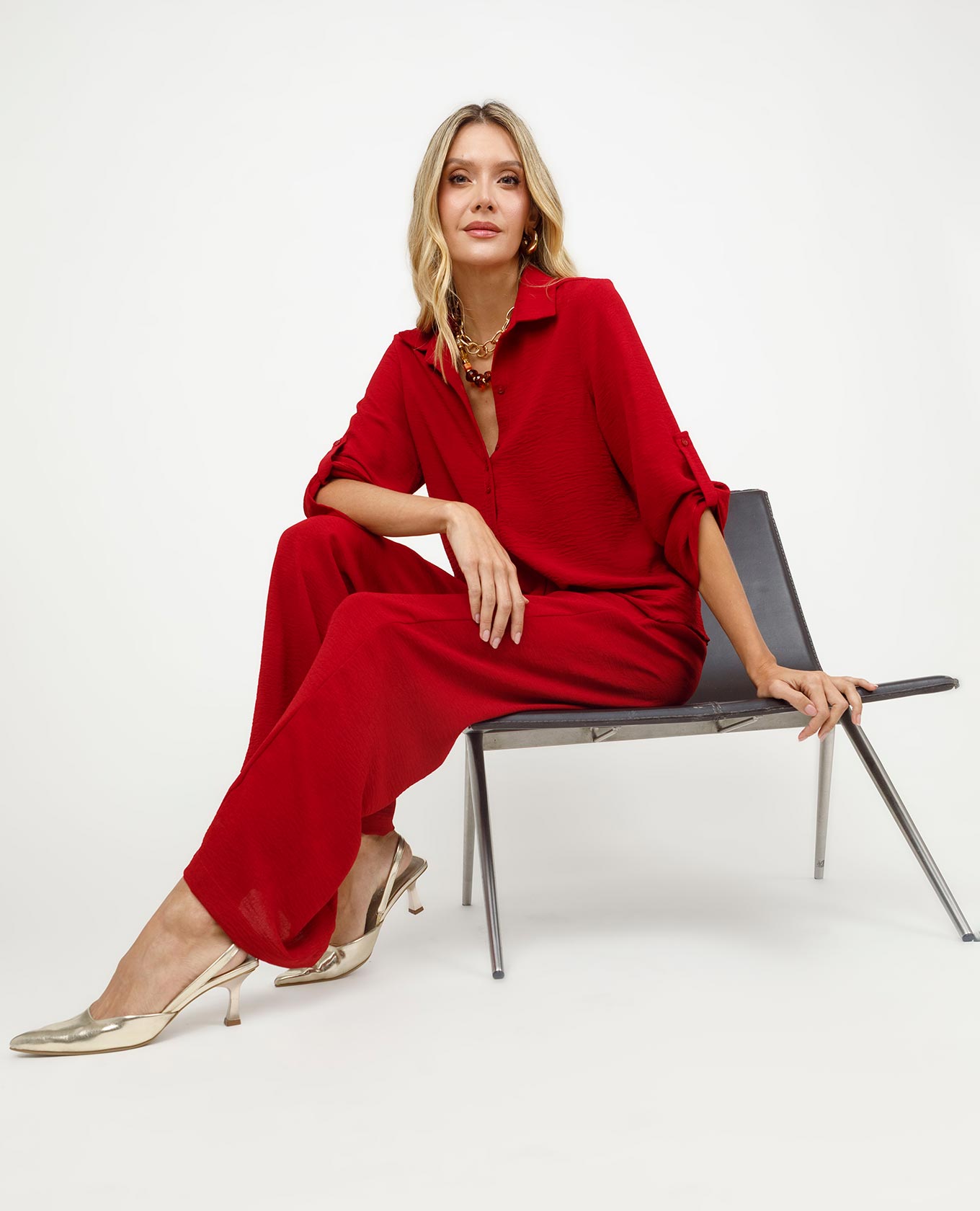 CAMISA BASICA DAKOTA PARA MUJER CON CHARRETERA VINOTINTO Adrissa