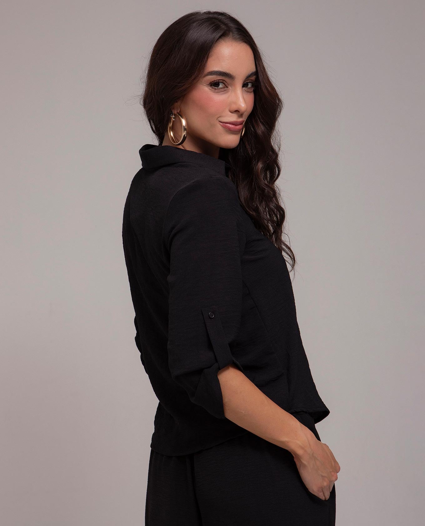 CAMISA BASICA DAKOTA PARA MUJER CON CHARRETERA Adrissa Camisas
