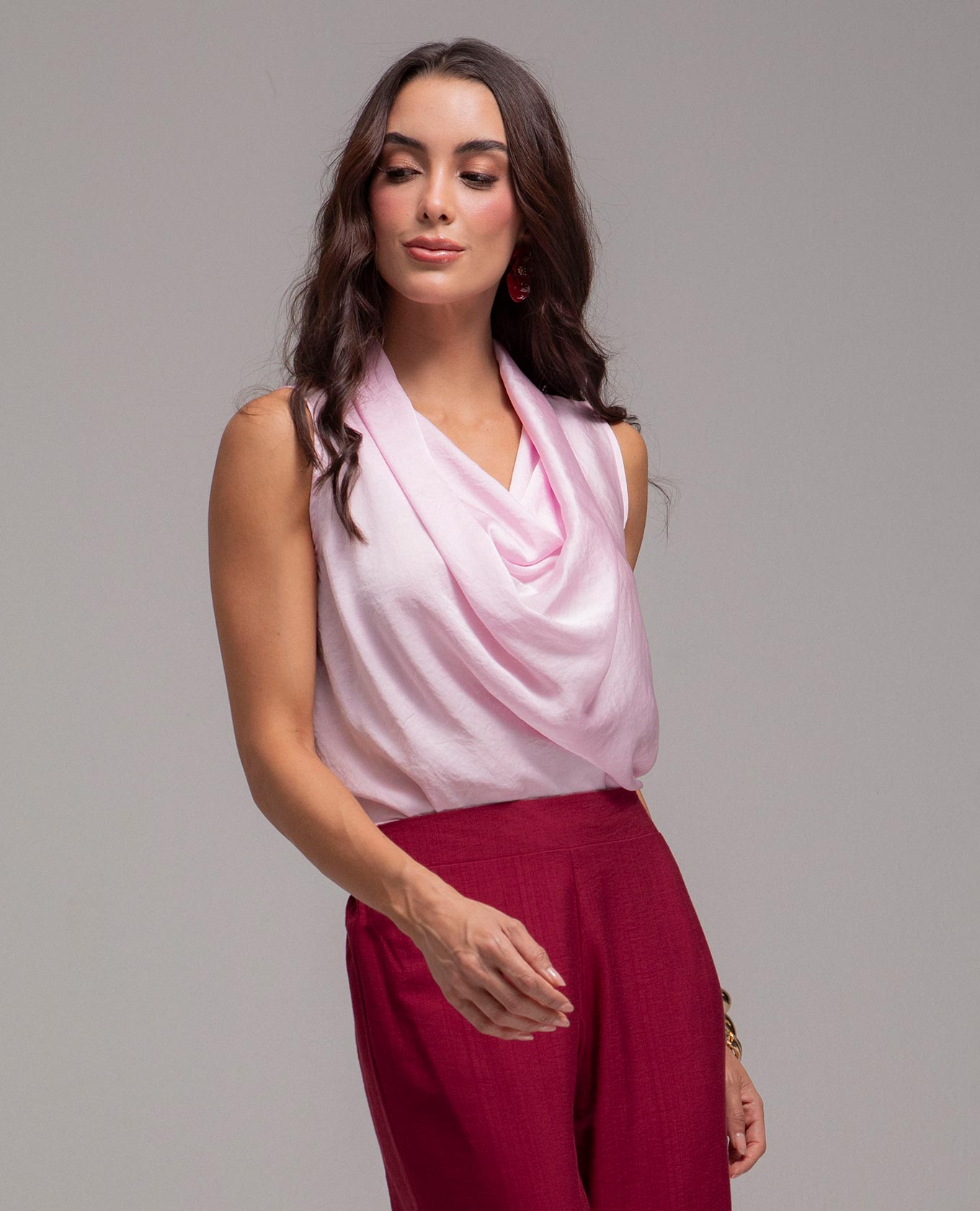 BLUSA BÁSICA MARCELA ROSADO Adrissa Blusas