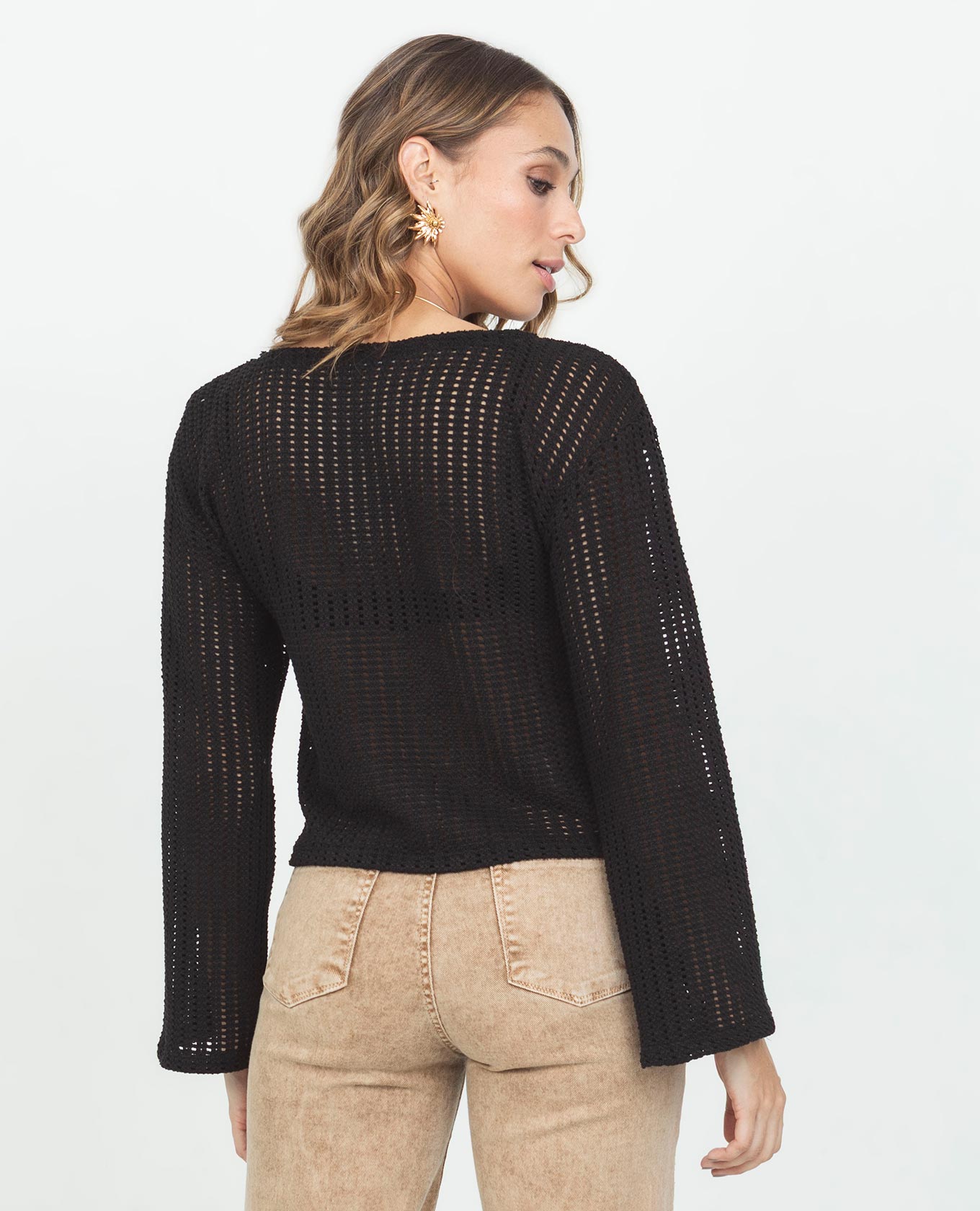 CARDIGAN NEGRO PARA MUJER ESCOTE V CON APLIQUE EN CROCHET Y MANGAS TIPO CAMPANA Adrissa