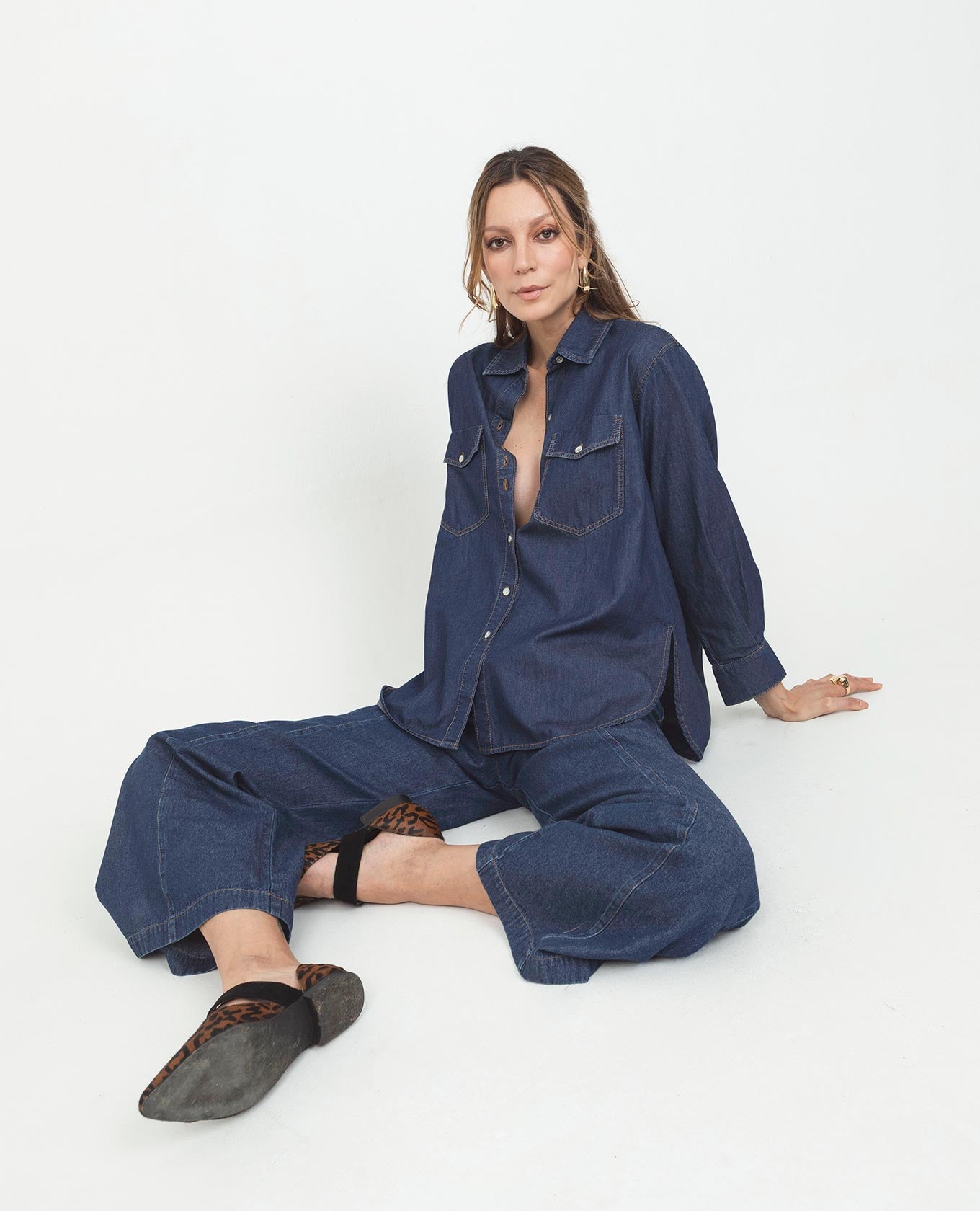 CAMISA CHAMBRAY PARA MUJER SILUETA OVERSIZE MANGA LARGA Adrissa