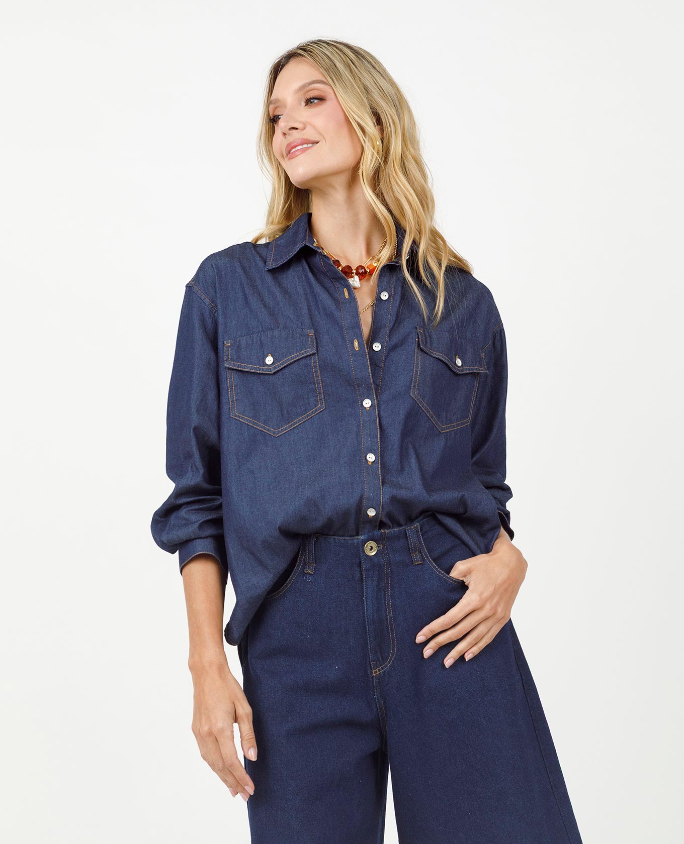 CAMISA CHAMBRAY PARA MUJER SILUETA OVERSIZE MANGA LARGA Adrissa