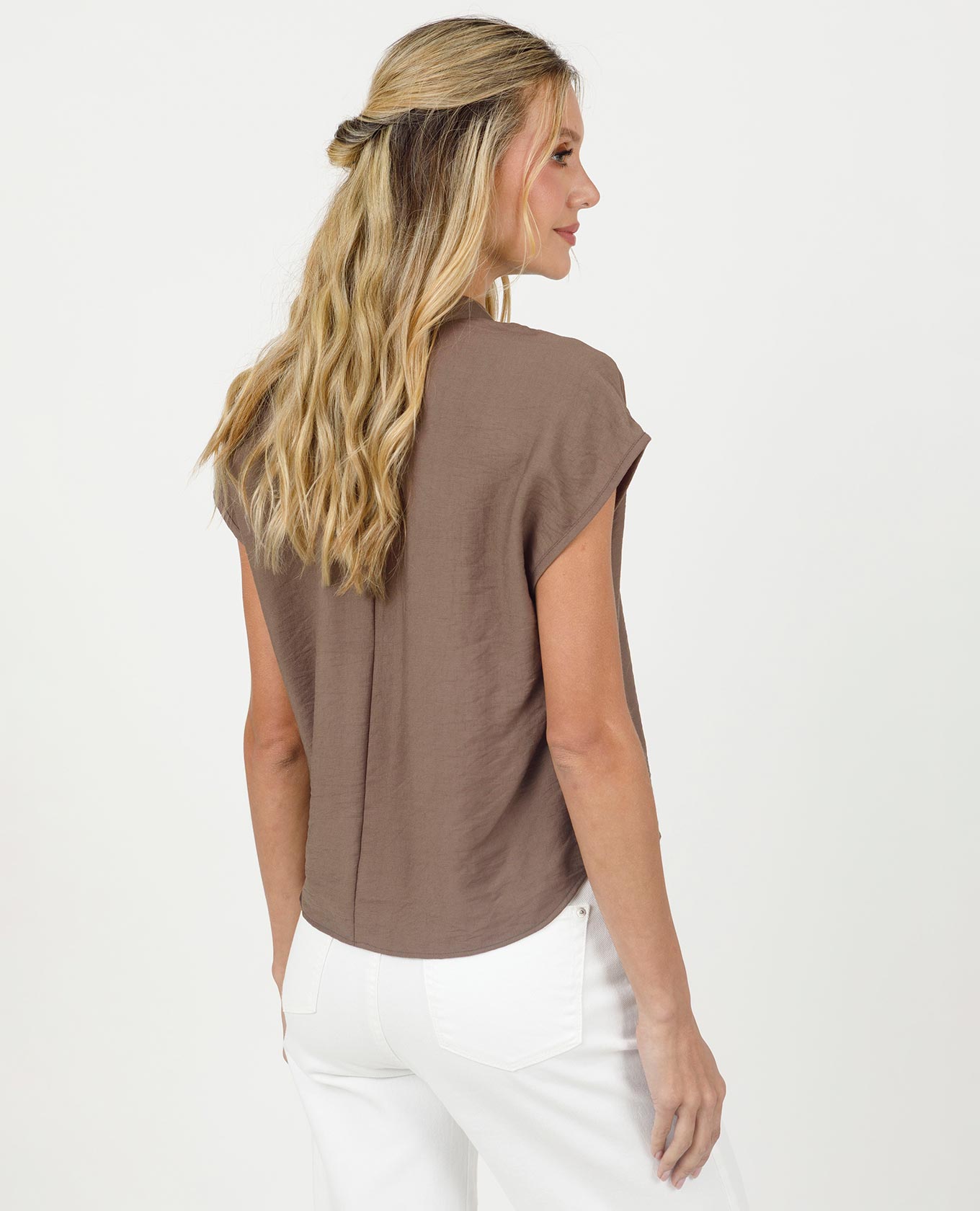 BLUSA CORTA PARA MUJER CON CUELLO ALTO Y MANGA RODADA Adrissa | Ropa para mujer Blusas