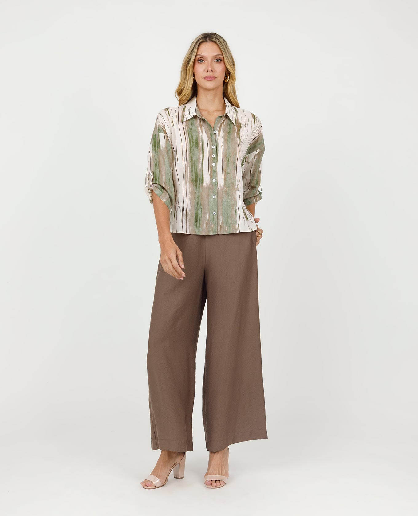 CAMISA ESTAMPADA PARA MUJER EN ALGODÓN HOMBRO RODADO CON CHARRETERA Adrissa | Ropa para mujer Blusas