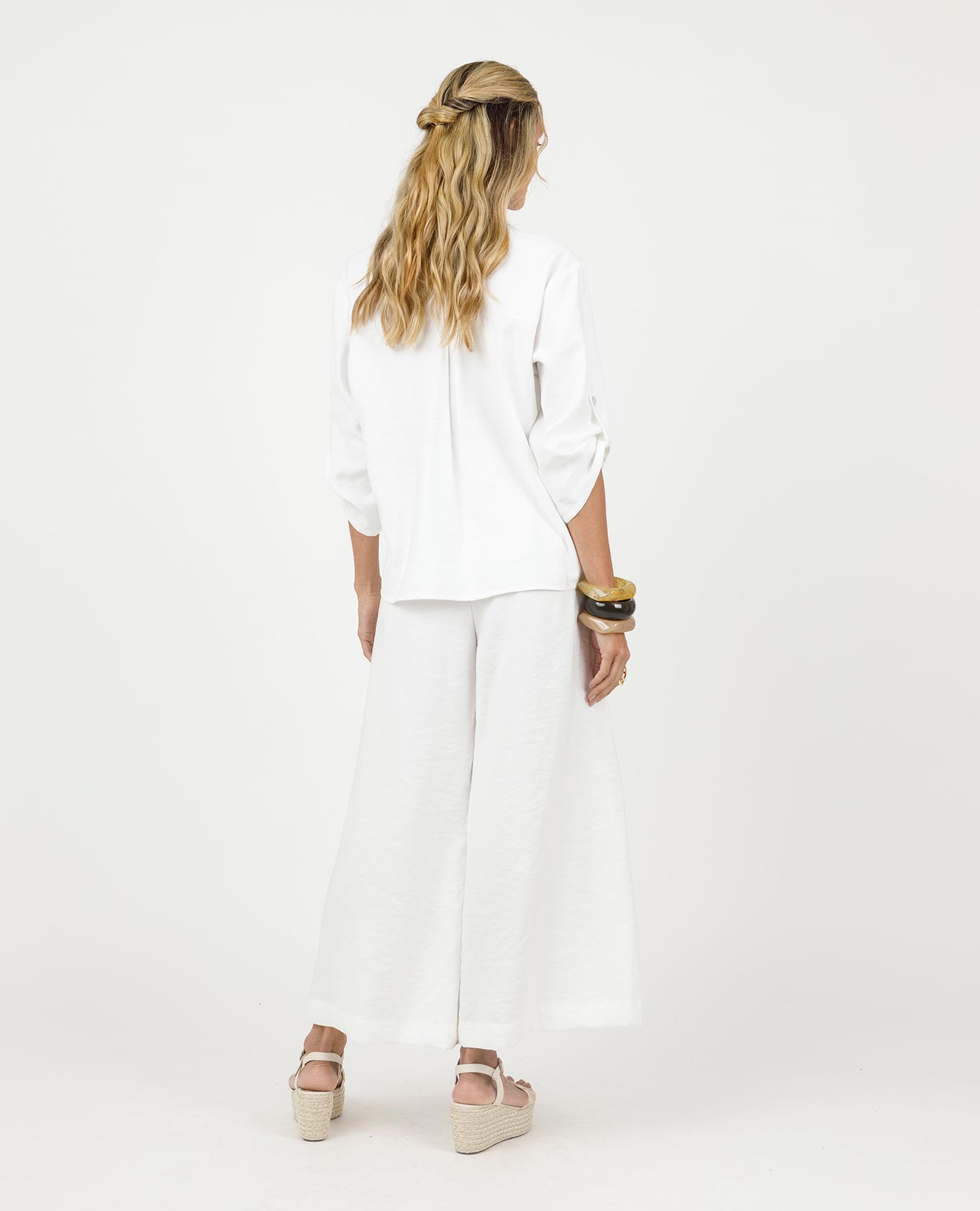 PANTALON WIDE LEG PARA MUJER PRETINA CON ELASTICO Y BOLSILLOS DE PARCHE Adrissa | Ropa para mujer Pantalones