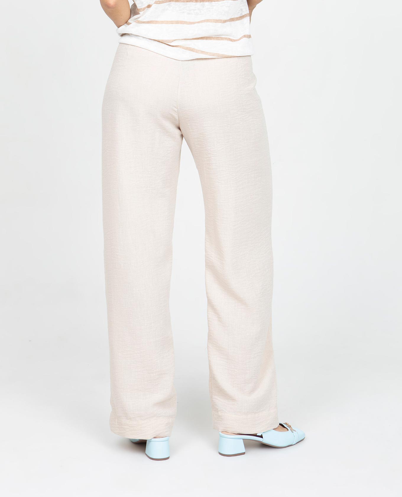 PANTALÓN RECTO PARA MUJER CON PUNTADA ARTESANAL EN PRETINA Y BOLSILLOS Adrissa | Ropa para mujer Pantalones