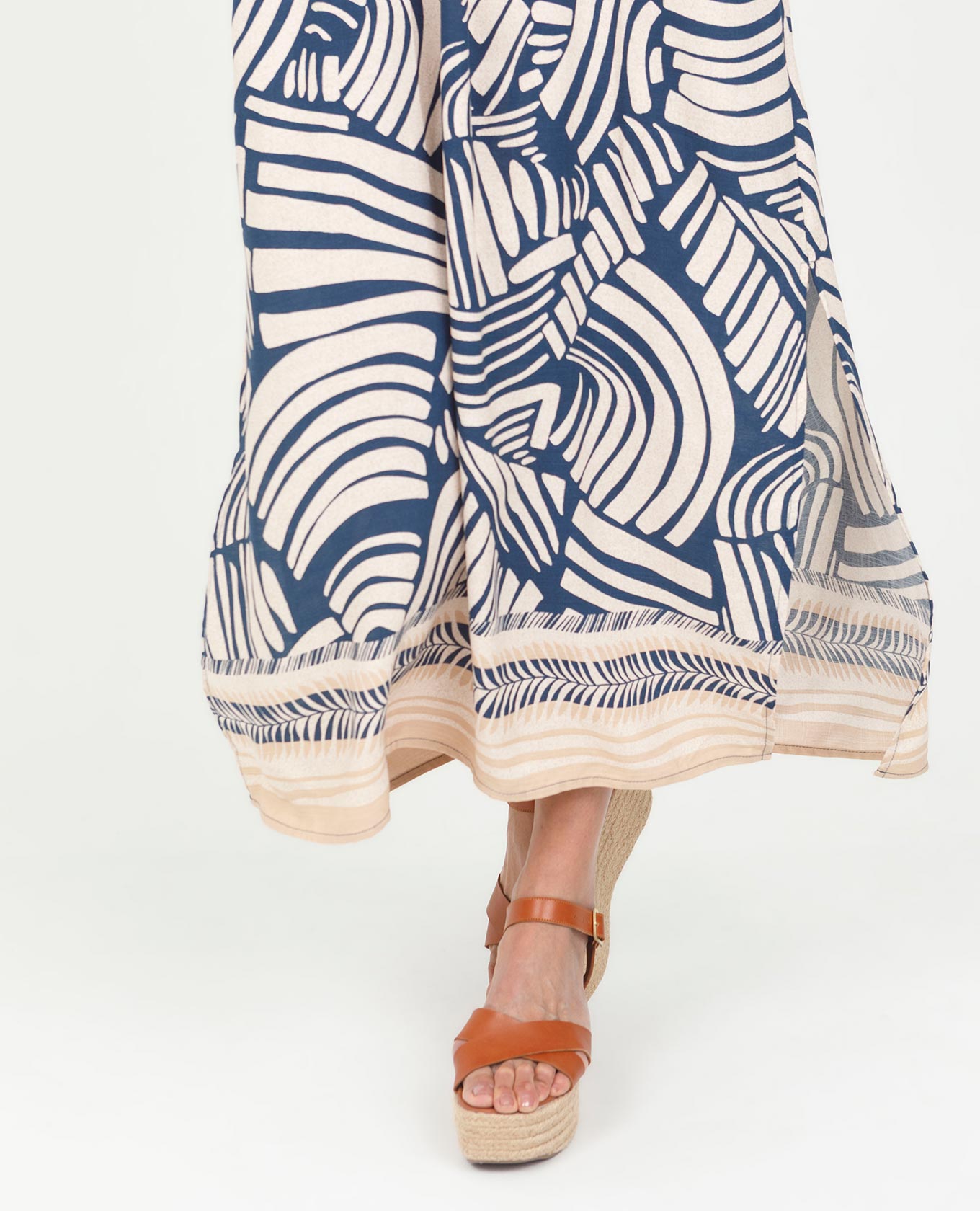 VESTIDO LARGO PARA MUJER ESTAMPADO CON CENEFA ESCOTE CUADRADO Y CINTURÓN Adrissa | Ropa para mujer Vestidos