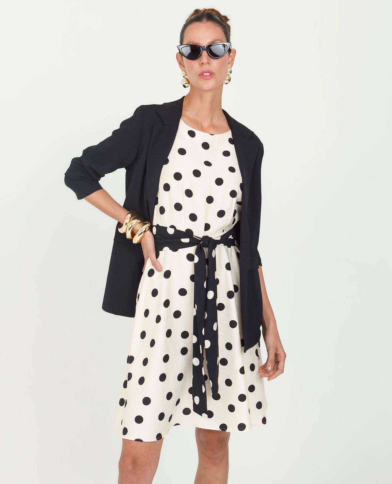 VESTIDO LUNARES PARA MUJER FALDA ROTONDA CON CINTURÓN EN CONTRASTE Adrissa | Ropa para mujer Vestidos
