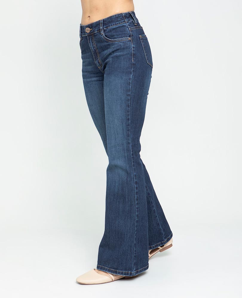 JEAN FLARE PARA MUJER COSTURAS EN CONTRA Adrissa