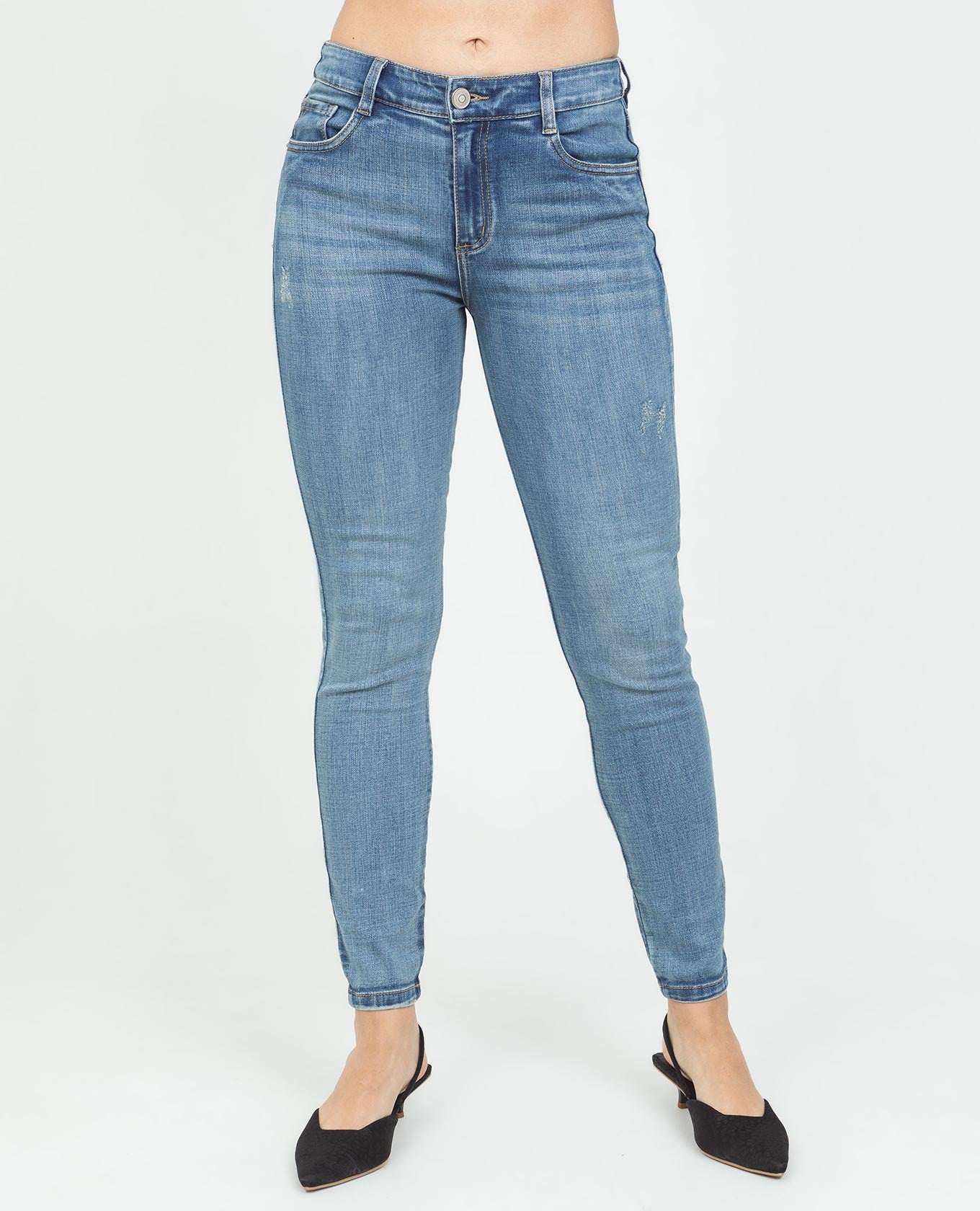 JEAN SKINNY PARA MUJER TONO CLARO PRETINA DELGADA CINCO BOLSILLOS Adrissa | Ropa para mujer