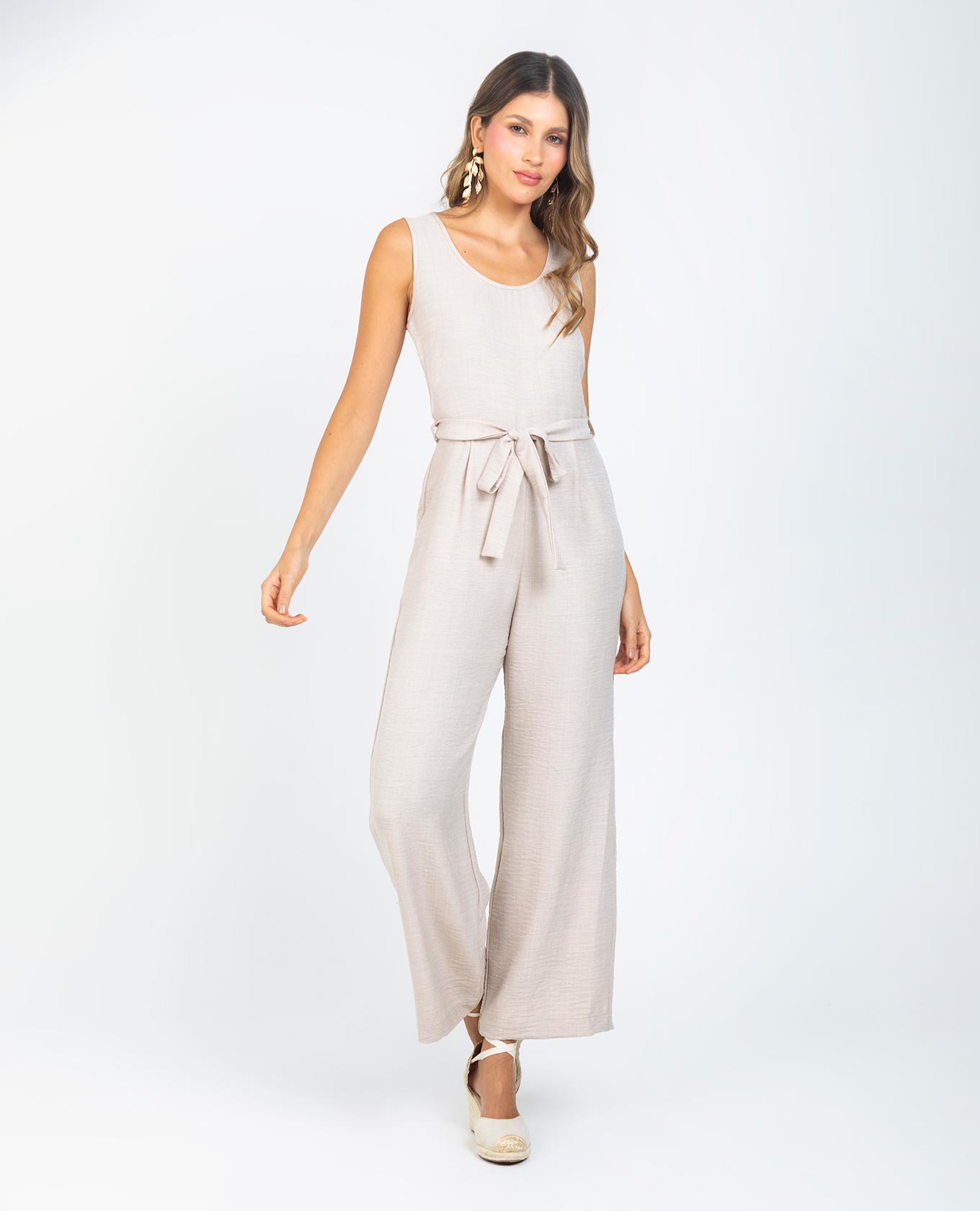 ENTERIZO LARGO PARA MUJER MANGA SISA CON CINTURÓN EN TELA CON EFECTO