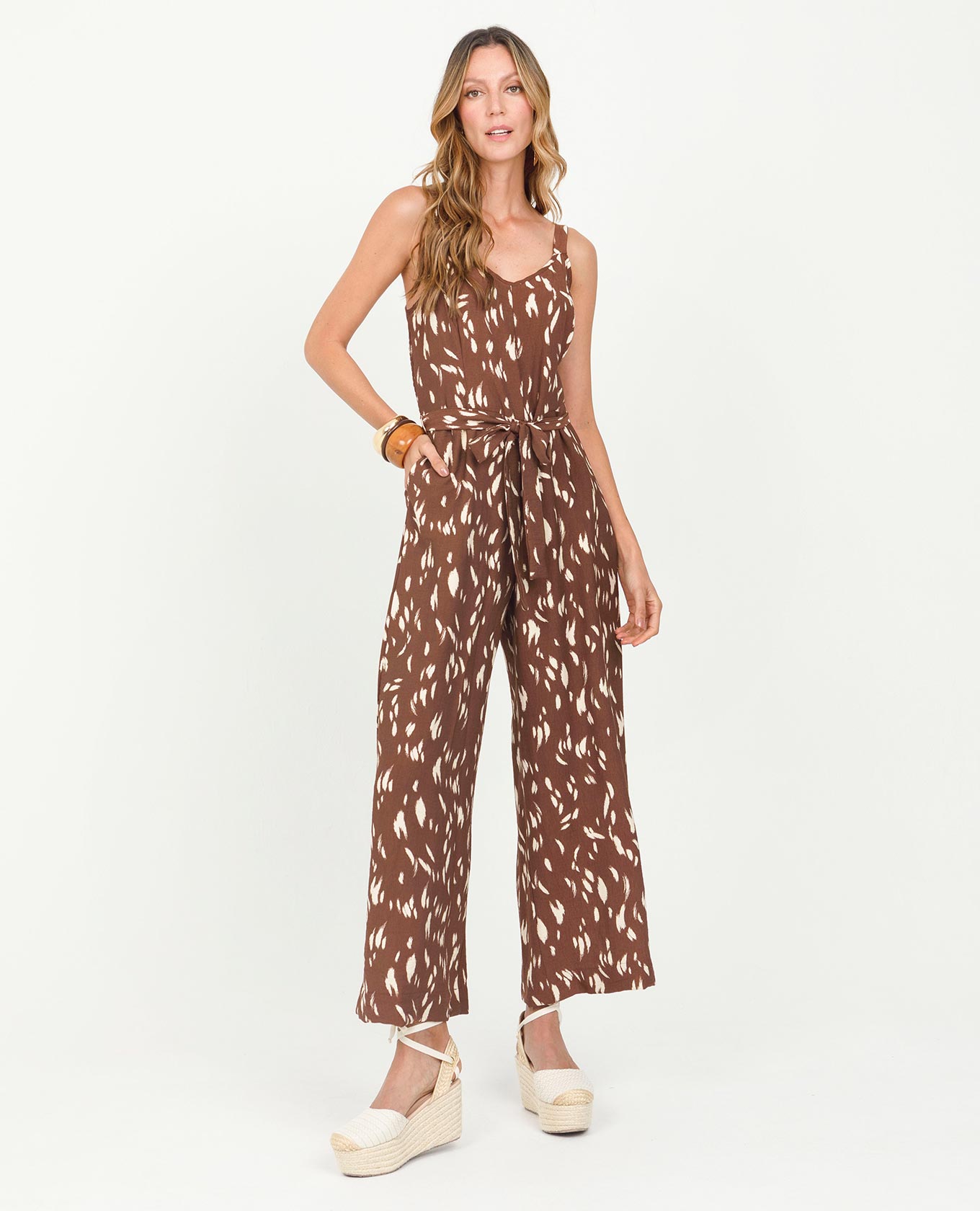 ENTERIZO ESTAMPADO PARA MUJER CON TIRAS ANCHAS GRADUABLES Y NIDO DE ABEJA Adrissa | Ropa para mujer Enterizos