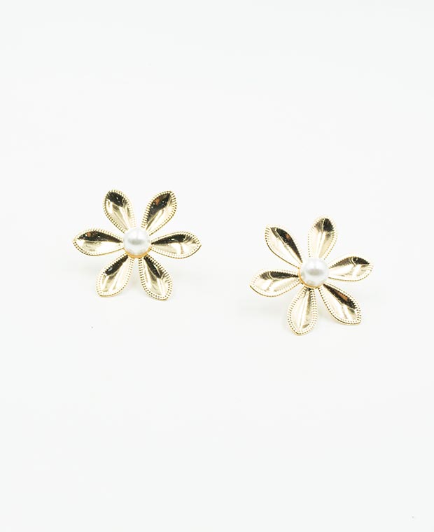 ARETE FEMENINO FLOR CON PERLA Adrissa