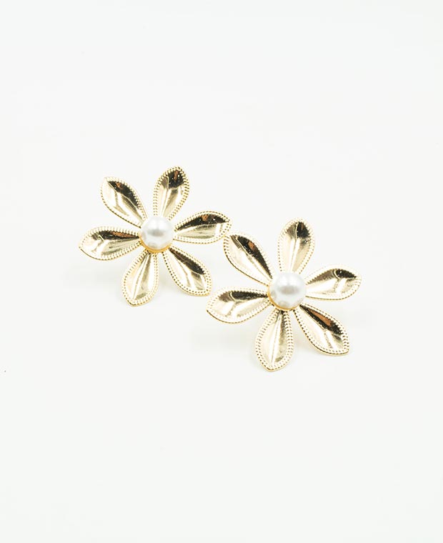 ARETE FEMENINO FLOR CON PERLA Adrissa