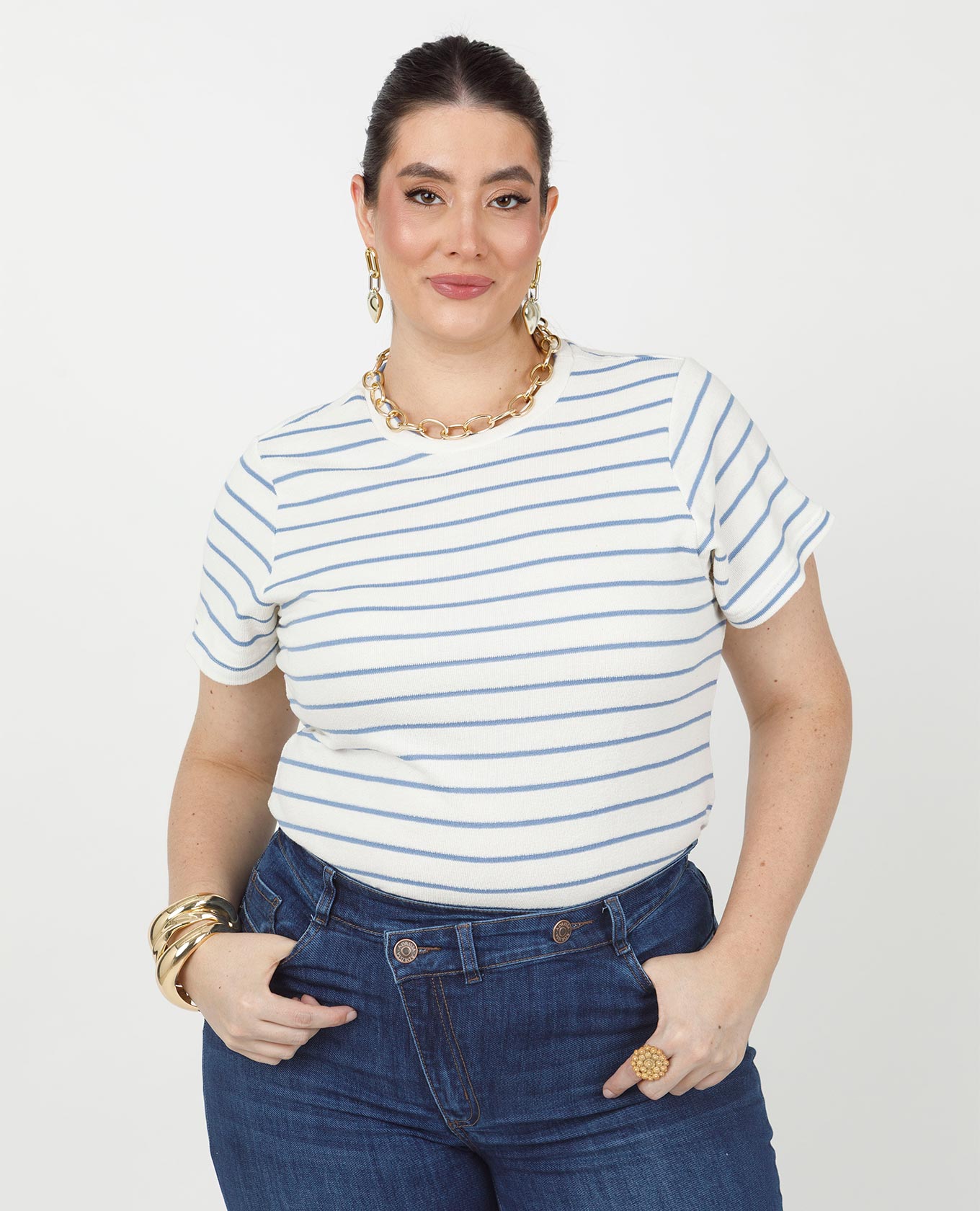 CAMISETA RAYAS TALLAS GRANDES MANGA CORTA EN UN DISEÑO AJUSTADO Adrissa | Ropa para mujer Blusas