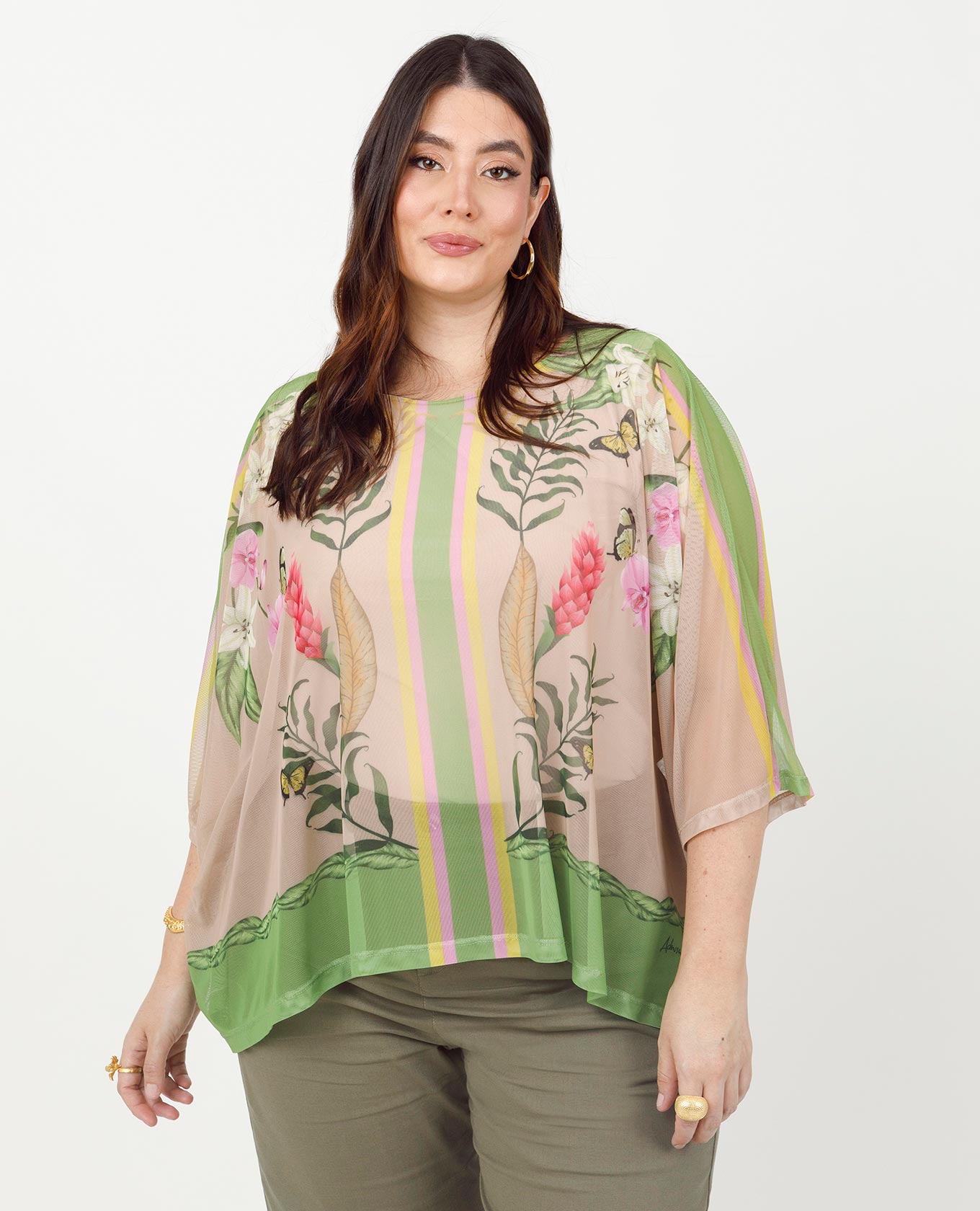 BLUSA ESTAMPADA TALLAS GRANDES SILUETA PONCHO EN TRANSPARENCIA Adrissa | Ropa para mujer Blusas