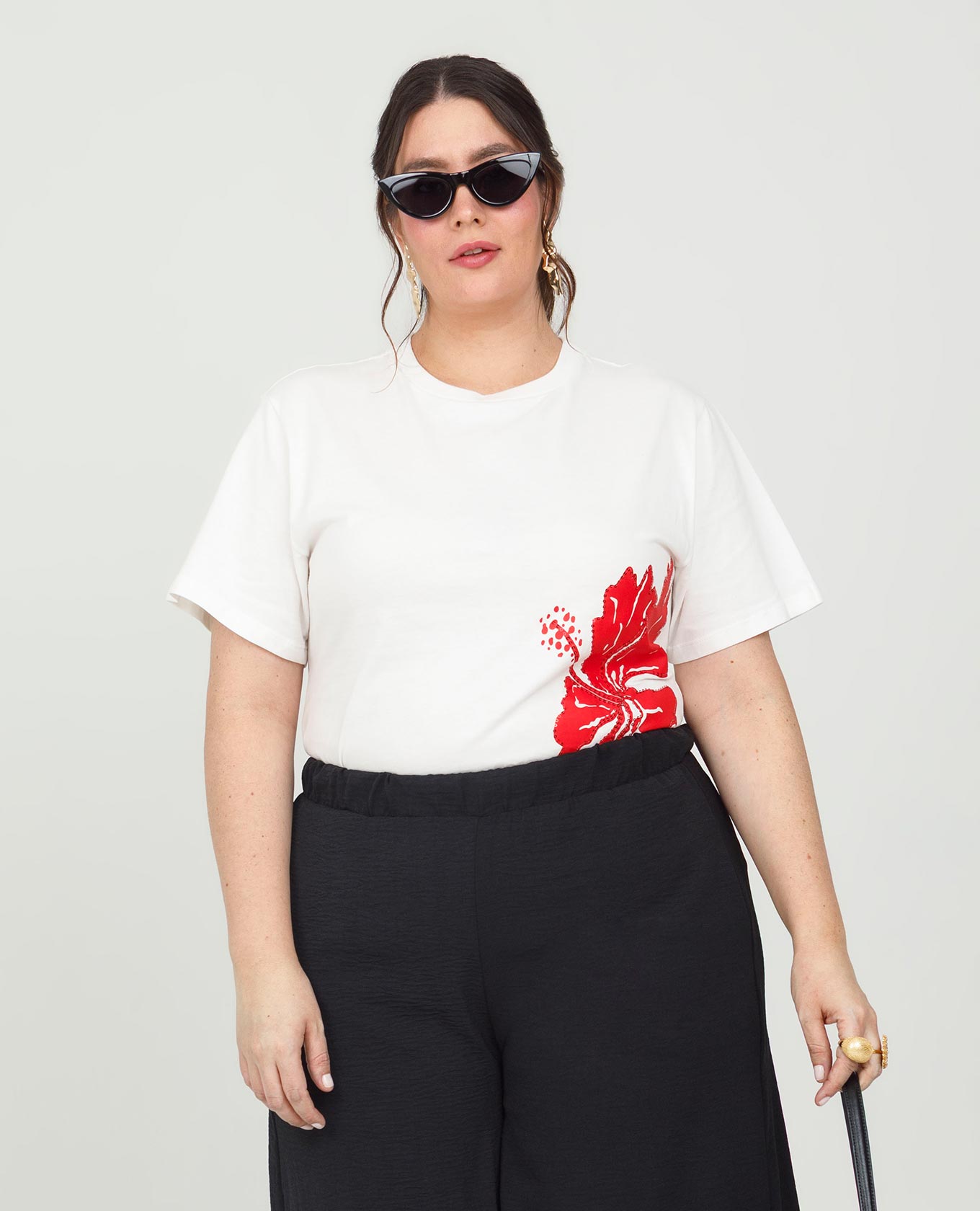 CAMISETA EN ALGODÓN TALLAS GRANDES ESTAMPADO CON BORDADO EN LENTEJUELAS Adrissa | Ropa para mujer Blusas