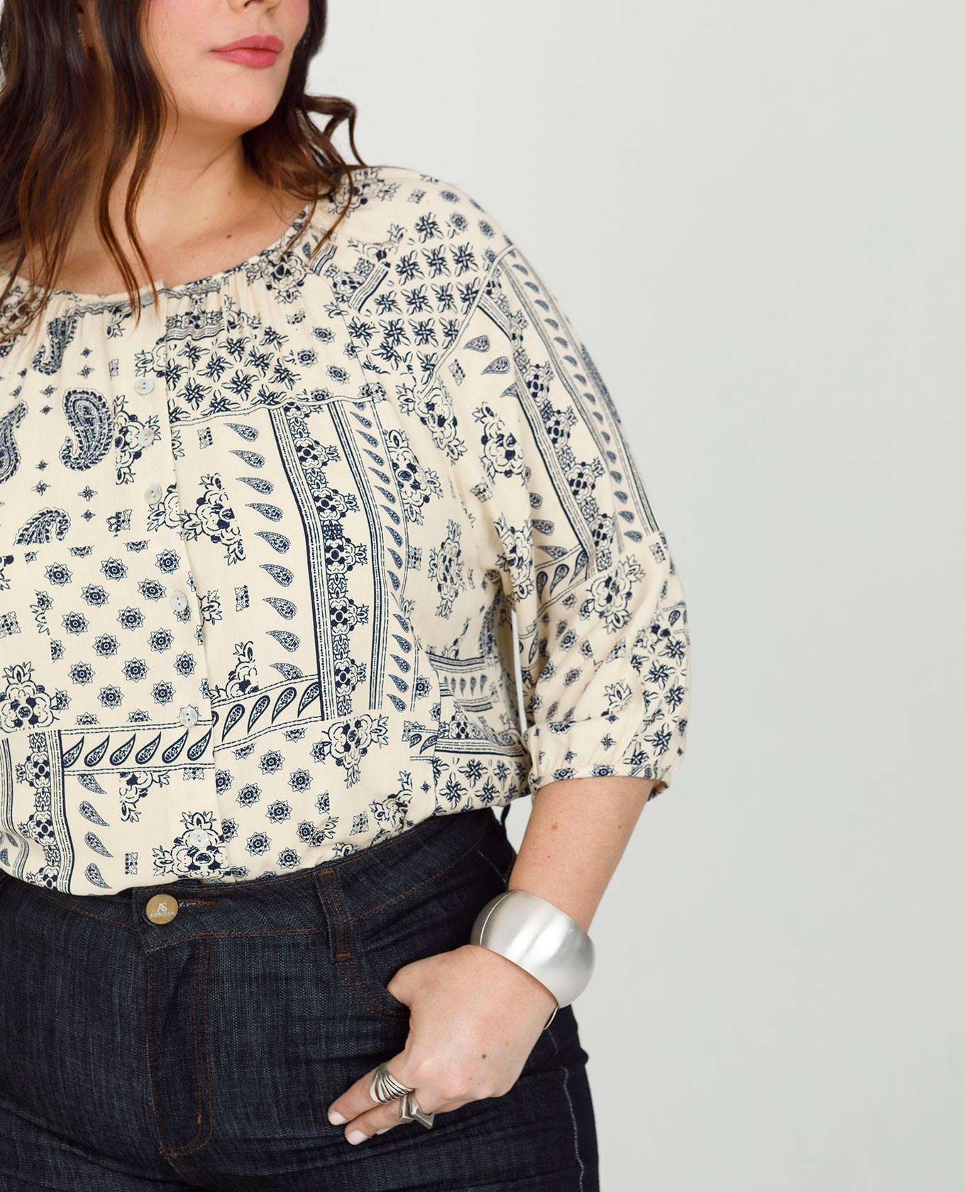 BLUSA ESTAMPADA TALLAS GRANDES MANGA RANGLAN ESCOTE SEMI BANDEJA Adrissa | Ropa para mujer