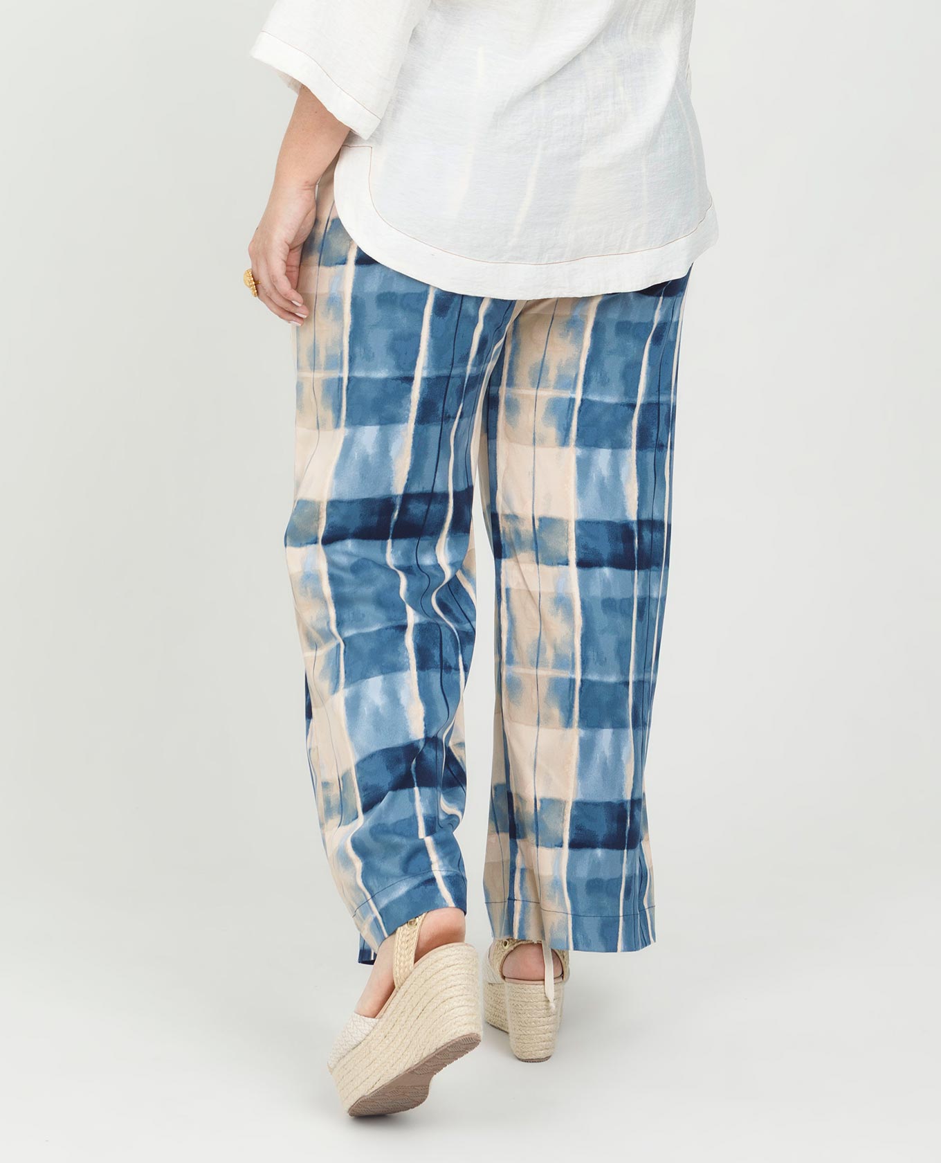 PANTALÓN RECTO PARA MUJER ESTAMPADO CINTURA CON ELÁSTICO Y BOLSILLOS LATERALES Adrissa | Ropa para mujer Pantalones