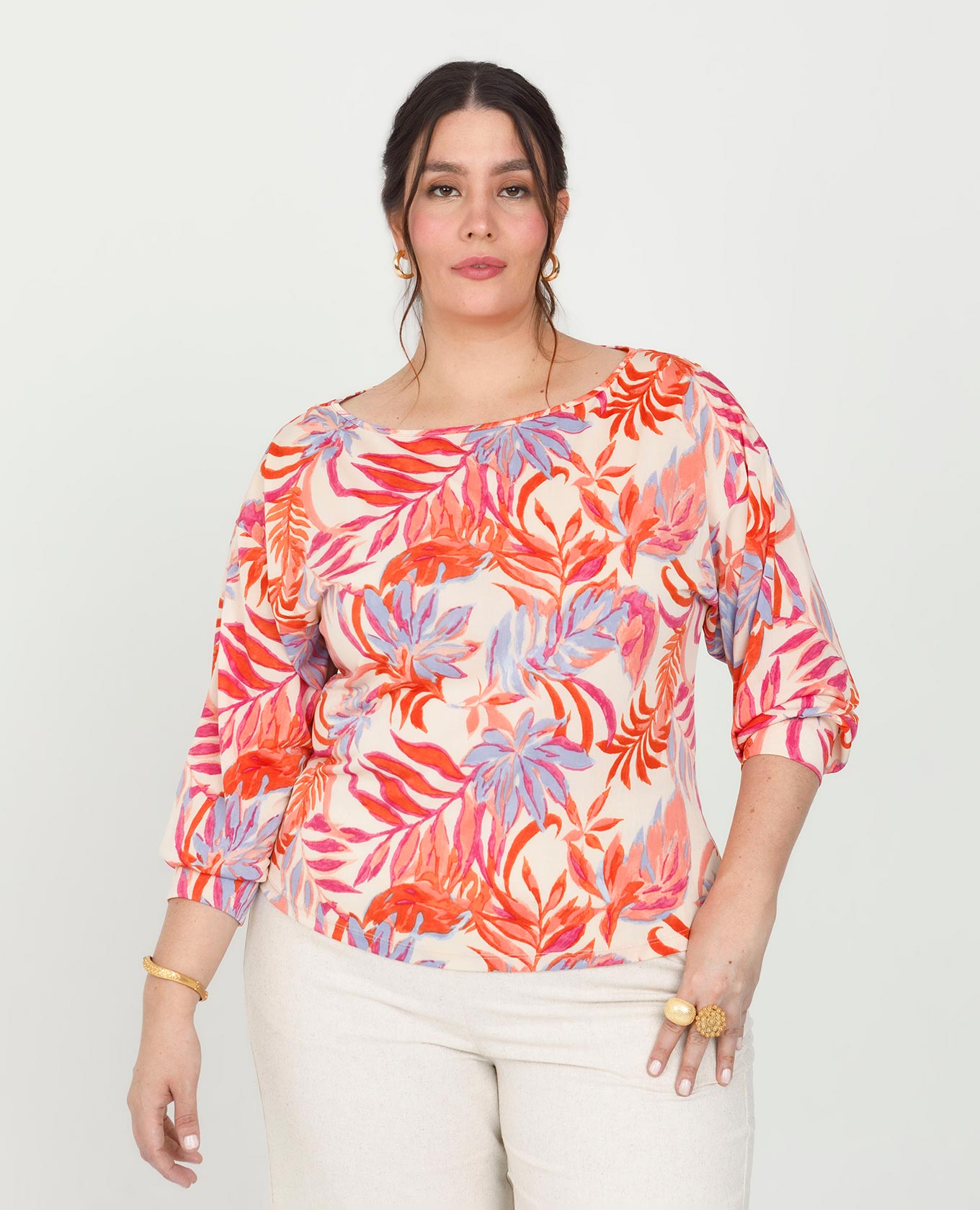 CAMISETA ESTAMPADA PARA MUJER ESCOTE SEMI BANDEJA MANGA 3/4 Adrissa | Ropa para mujer Blusas