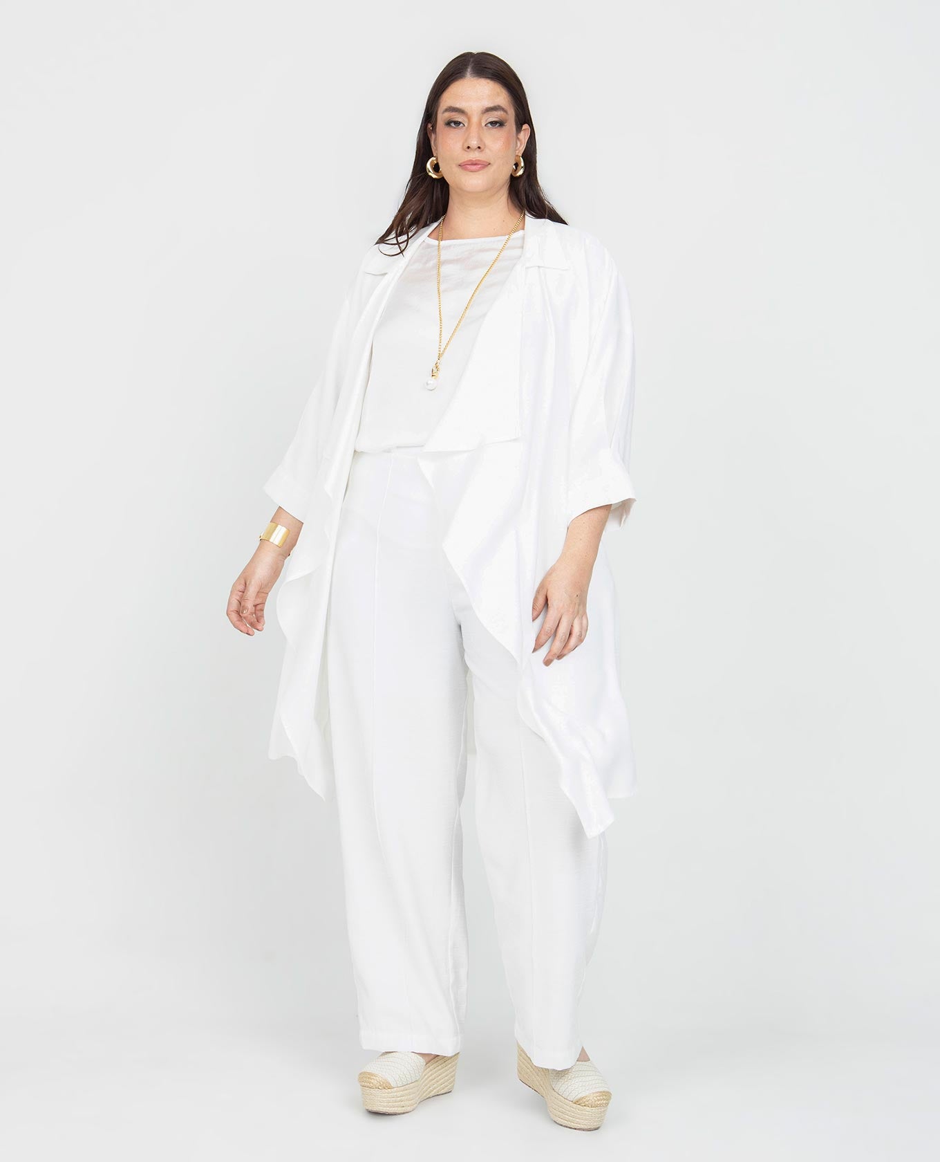 COMPLEMENTO TALLAS GRANDES MANGA 3/4 FRENTES ASIMÉTRICOS Adrissa | Ropa para mujer Blusas