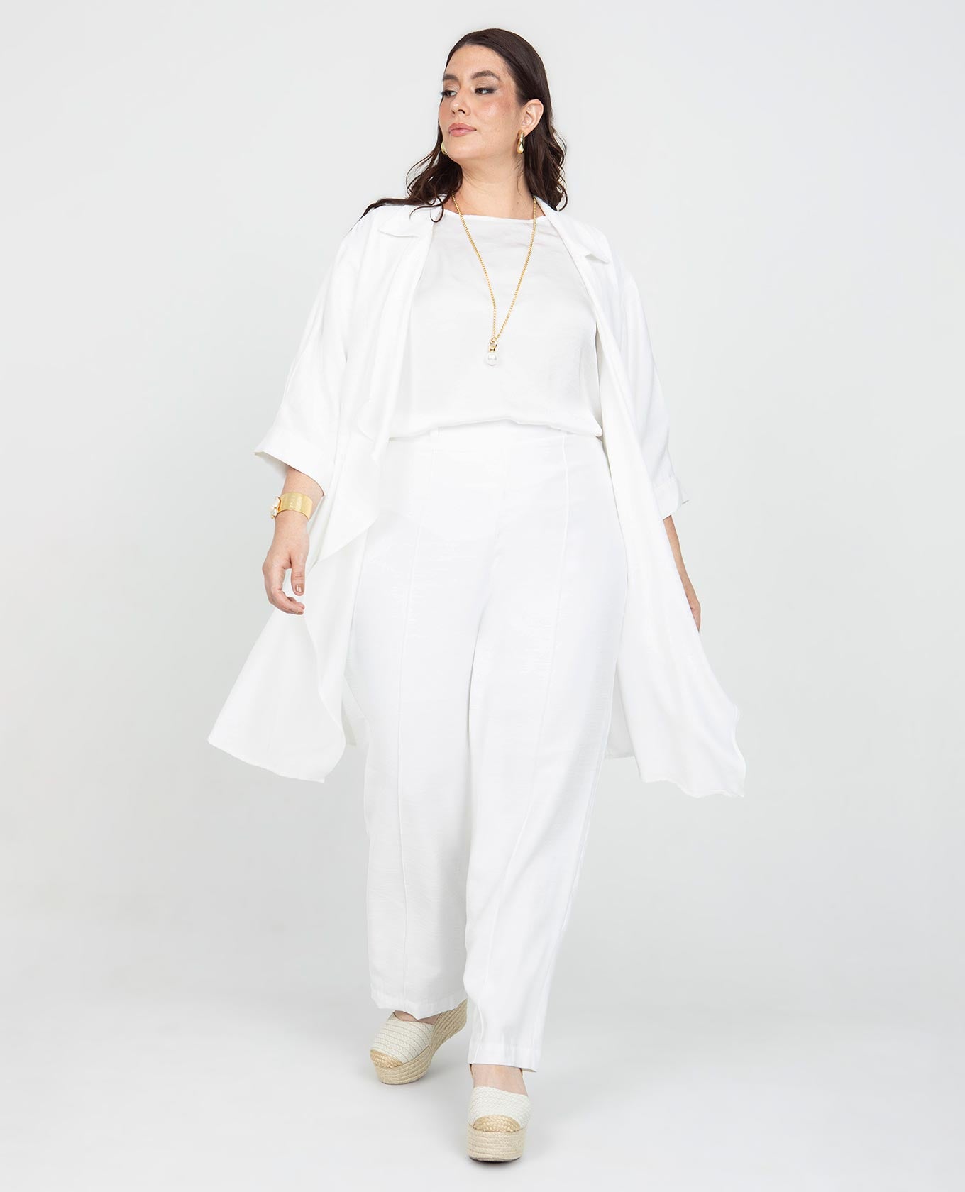 COMPLEMENTO TALLAS GRANDES MANGA 3/4 FRENTES ASIMÉTRICOS Adrissa | Ropa para mujer Blusas