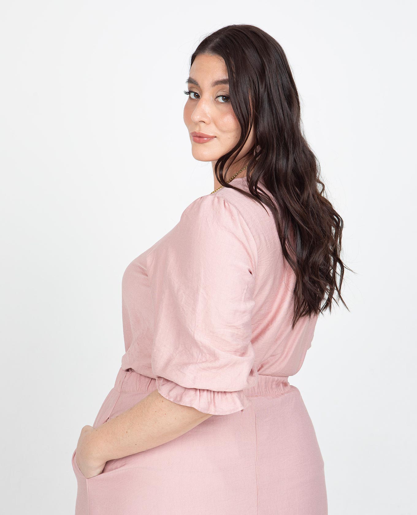 BLUSA MANGA 3/4 TALLAS GRANDES ESCOTE REDONDO CON PUÑOS EN NIDO DE ABEJA Adrissa | Ropa para mujer Blusas