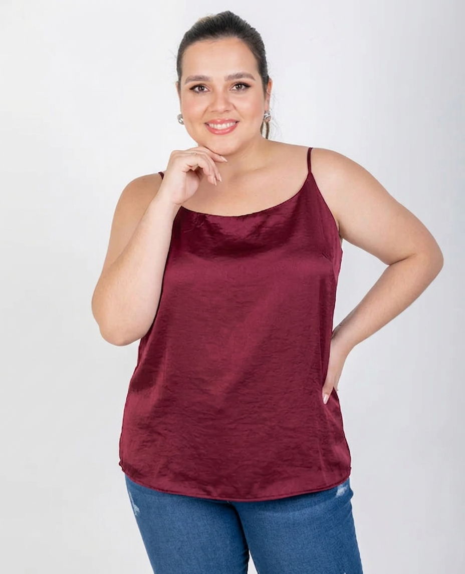 BLUSA BÁSICA TALLAS GRANDES OLIVIA VINOTINTO Adrissa