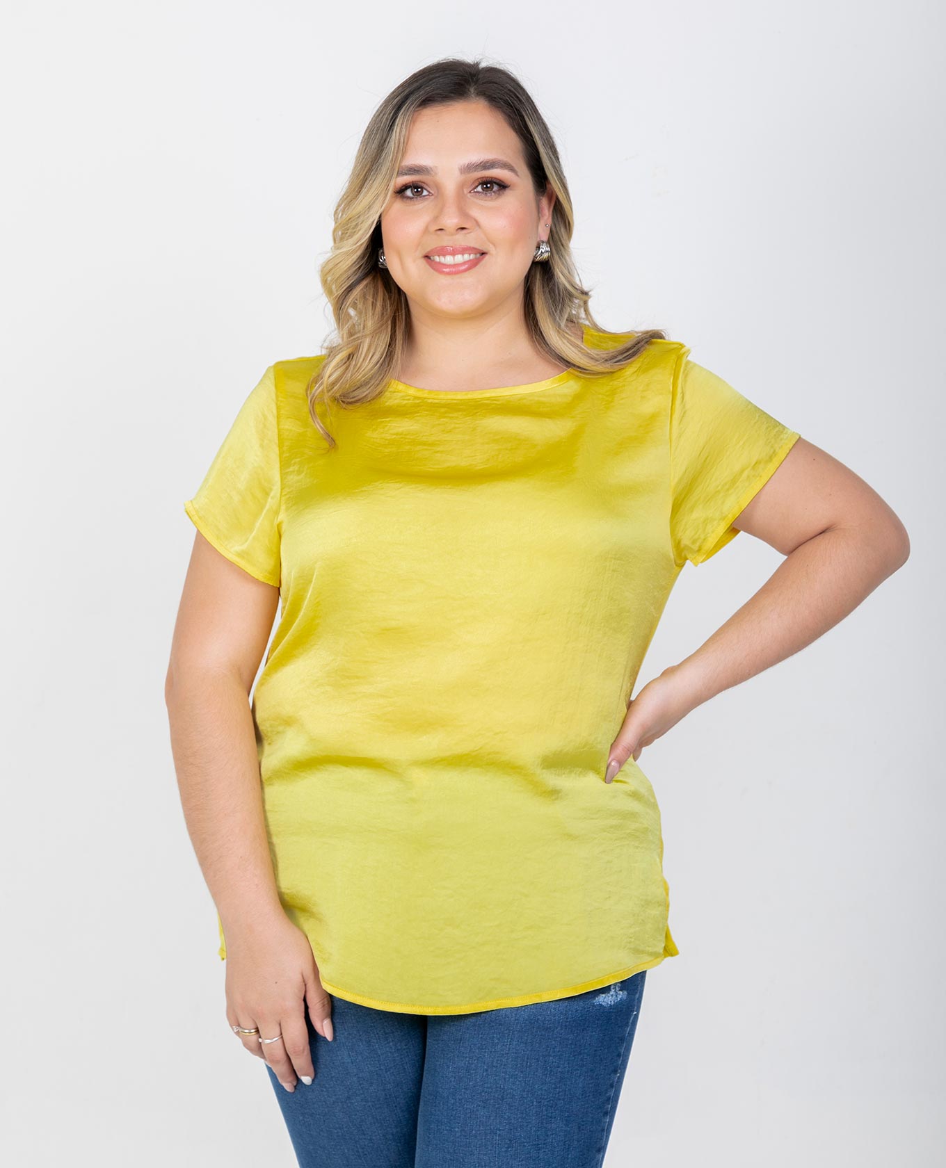 BLUSA BÁSICA TALLAS GRANDES JULIANA AMARILLO Adrissa