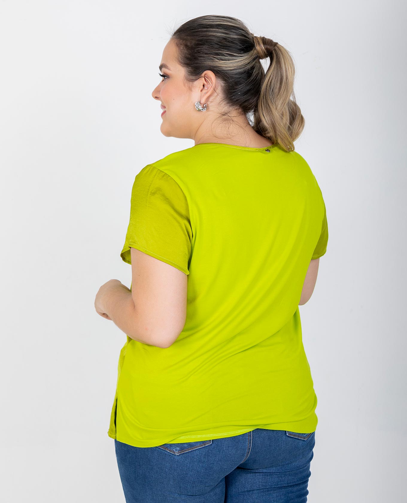 BLUSA BÁSICA TALLAS GRANDES JULIANA Adrissa