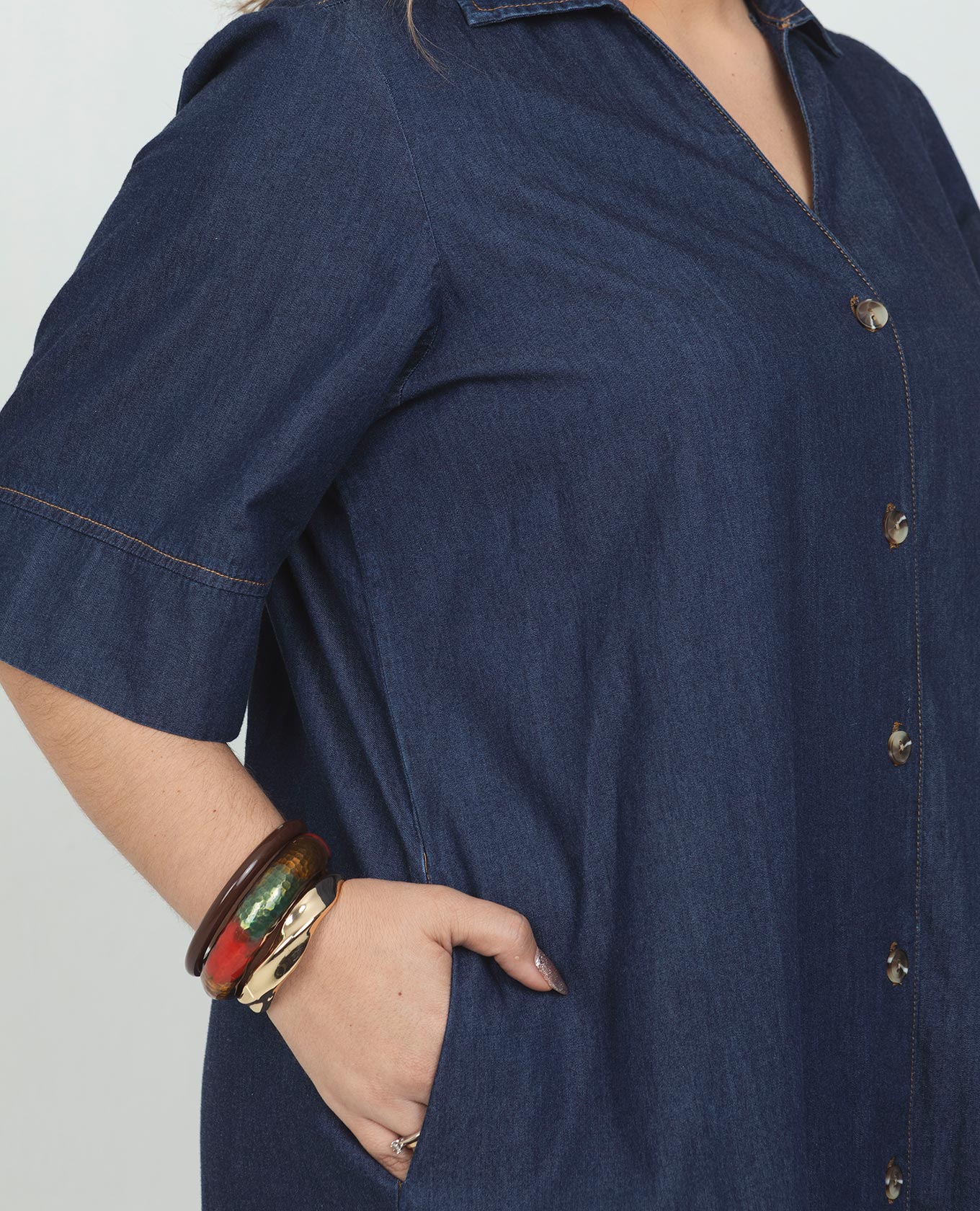 VESTIDO CAMISERO TALLAS GRANDES EN CHAMBRAY CON CINTURÓN MANGA CORTA Adrissa