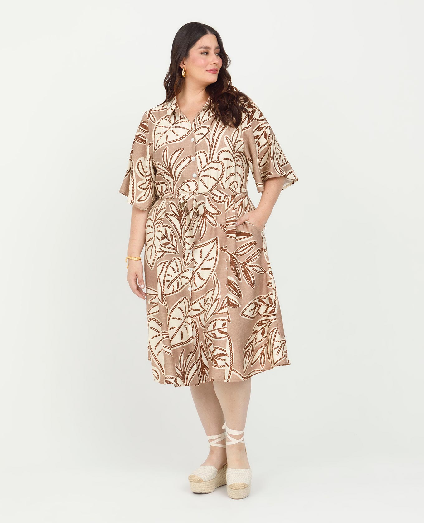 VESTIDO MIDI TALLAS GRANDES ESTAMPADO MANGA CORTA CON CINTURÓN Adrissa | Ropa para mujer Vestidos
