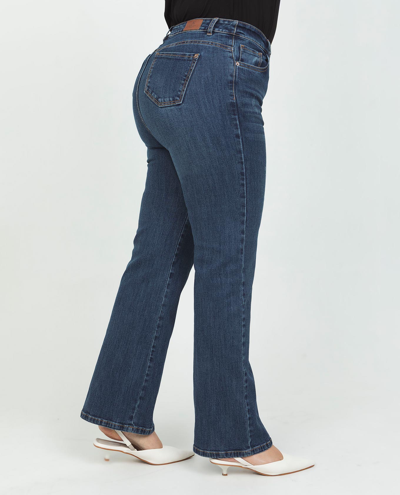 JEAN PALAZZO TALLAS GRANDES TONO OSCURO PRETINA DELGADA CINCO BOLSILLOS Adrissa