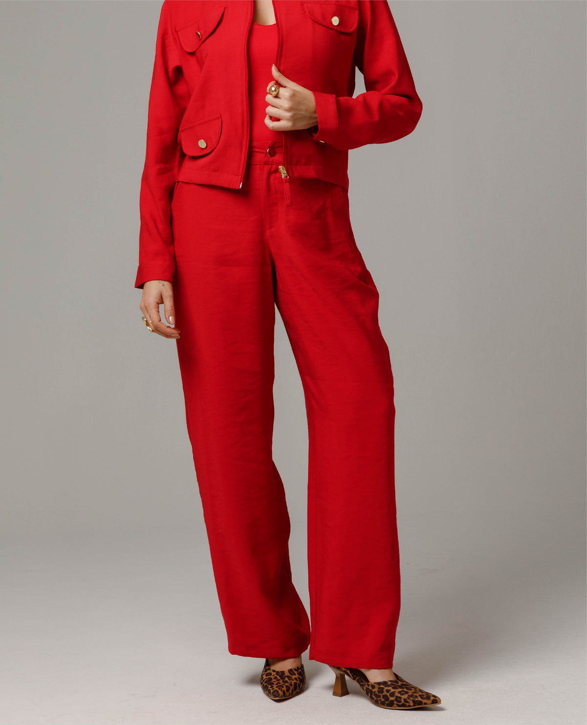 PANTALON RECTO PARA MUJER CON PASADORES DOBLES Y BOTONES DORADOS Adrissa | Ropa para mujer Pantalones