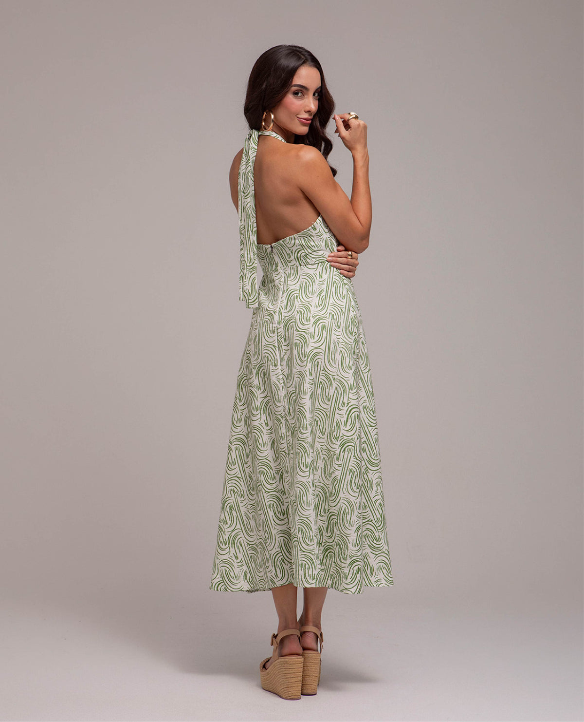 VESTIDO LARGO PARA MUJER ESTAMPADO ESCOTE HALTER EN V CON ESPALDA DESCUBIERTA Adrissa | Ropa para mujer Vestidos