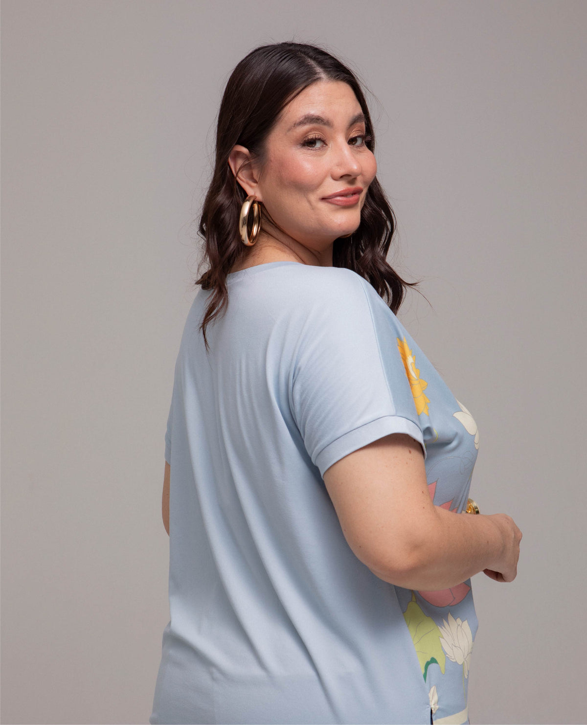 CAMISETA MANGA CORTA TALLAS GRANDES ESTAMPADO EXCLUSIVO EN FRENTE MANGA RODADA