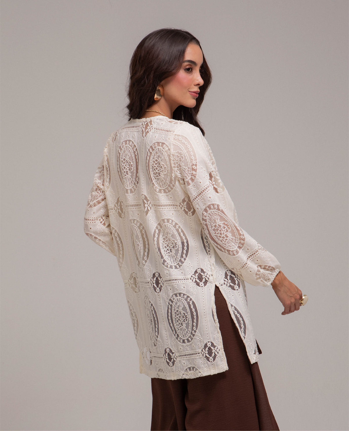 COMPLEMENTO PARA MUJER EN ENCAJE TIPO MOSAICO MANGA LARGA Adrissa | Ropa para mujer