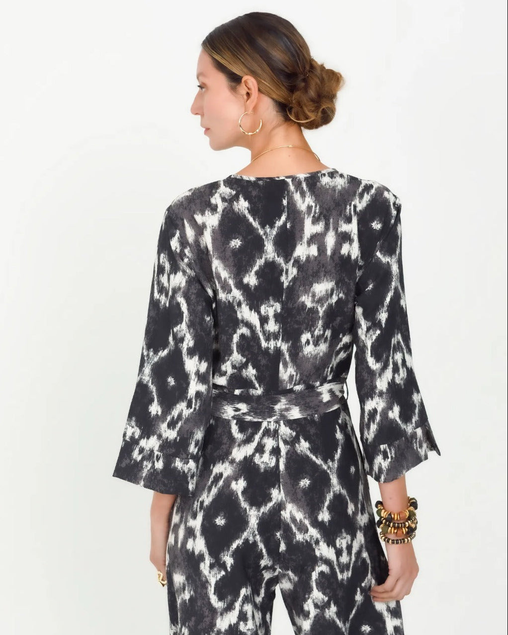 ENTERIZO LARGO PARA MUJER ESTAMPADO ESCOTE V MANGA 3/4 AJUSTADO EN CINTURA 10 NEGRO Adrissa | Ropa para mujer Enterizos